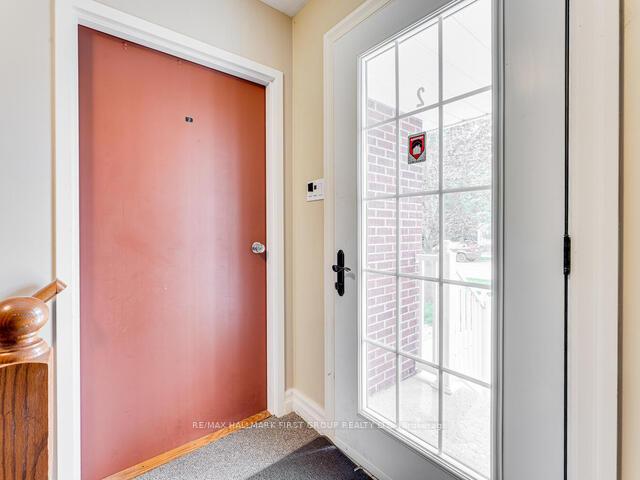 Photo 6 of Unit 2, 219 Athol Street, Whitby, Downtown Whitby — HOMEH