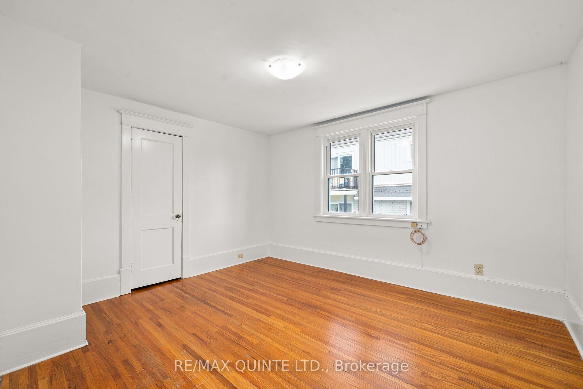 Photo 23 of 164 Ann Street, Belleville — HOMEH