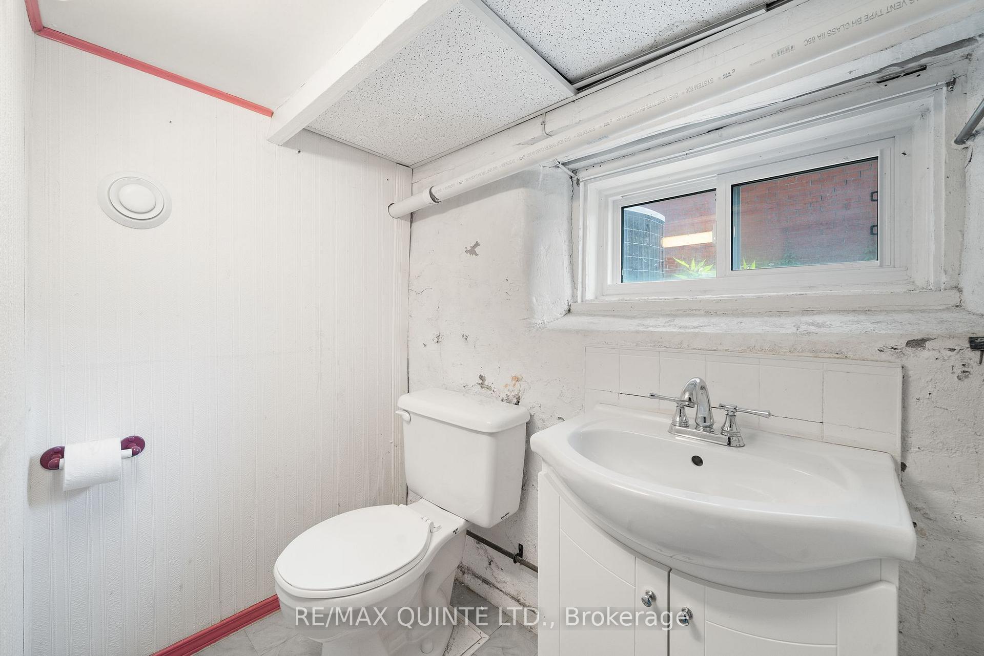 Photo 30 of 164 Ann Street, Belleville — HOMEH