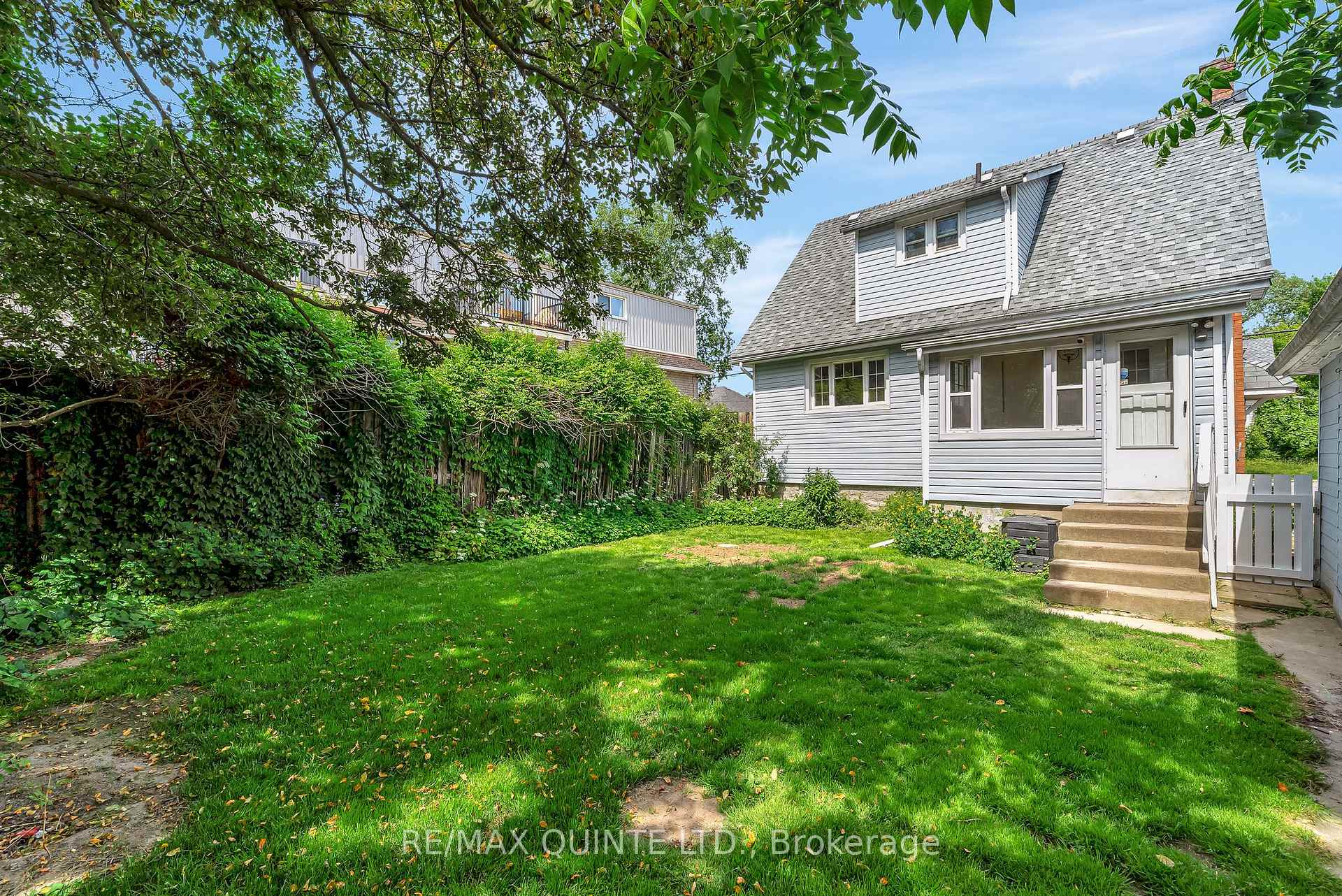 Photo 36 of 164 Ann Street, Belleville — HOMEH