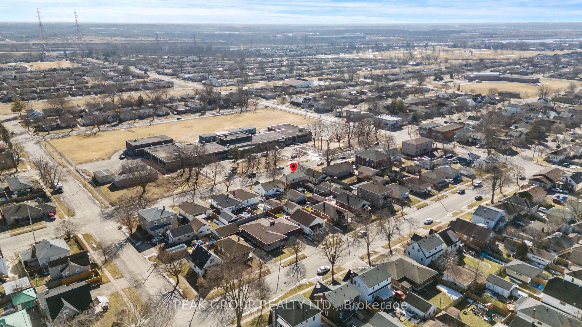 Photo 44 of 329 Scholfield Avenue S, Welland, Lincoln/Crowland — HOMEH