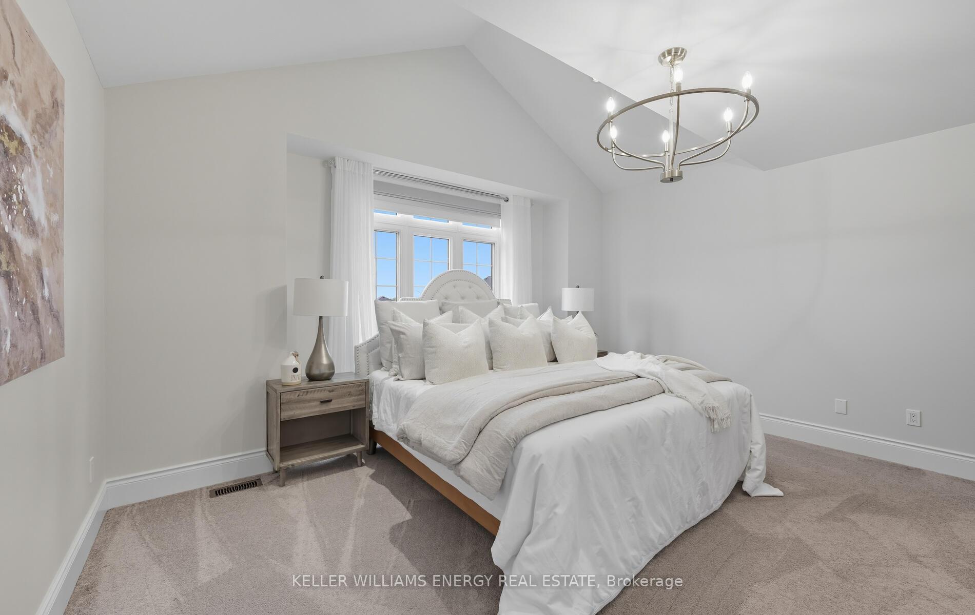 Photo 33 of 46 Nathan Avenue, Whitby, Brooklin — HOMEH