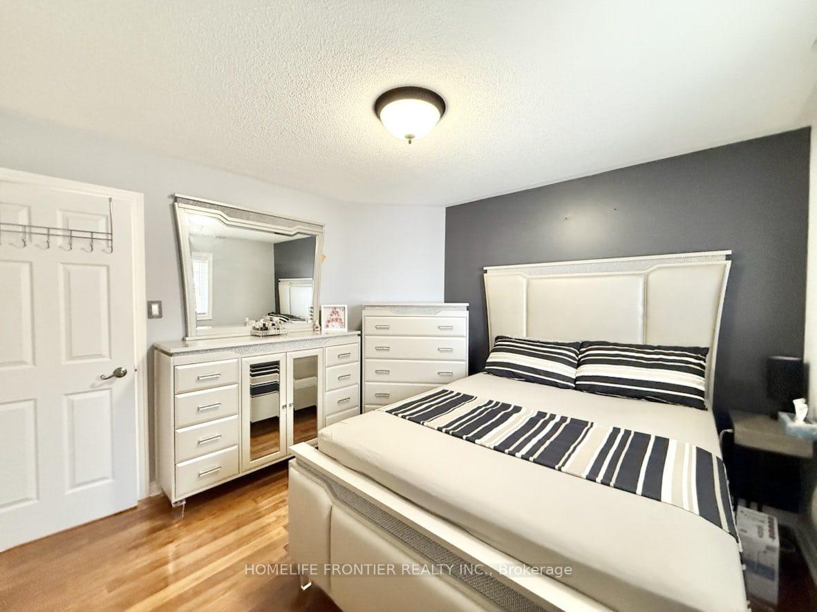 Photo 17 of 12 Sonley Drive, Whitby, Taunton North — HOMEH