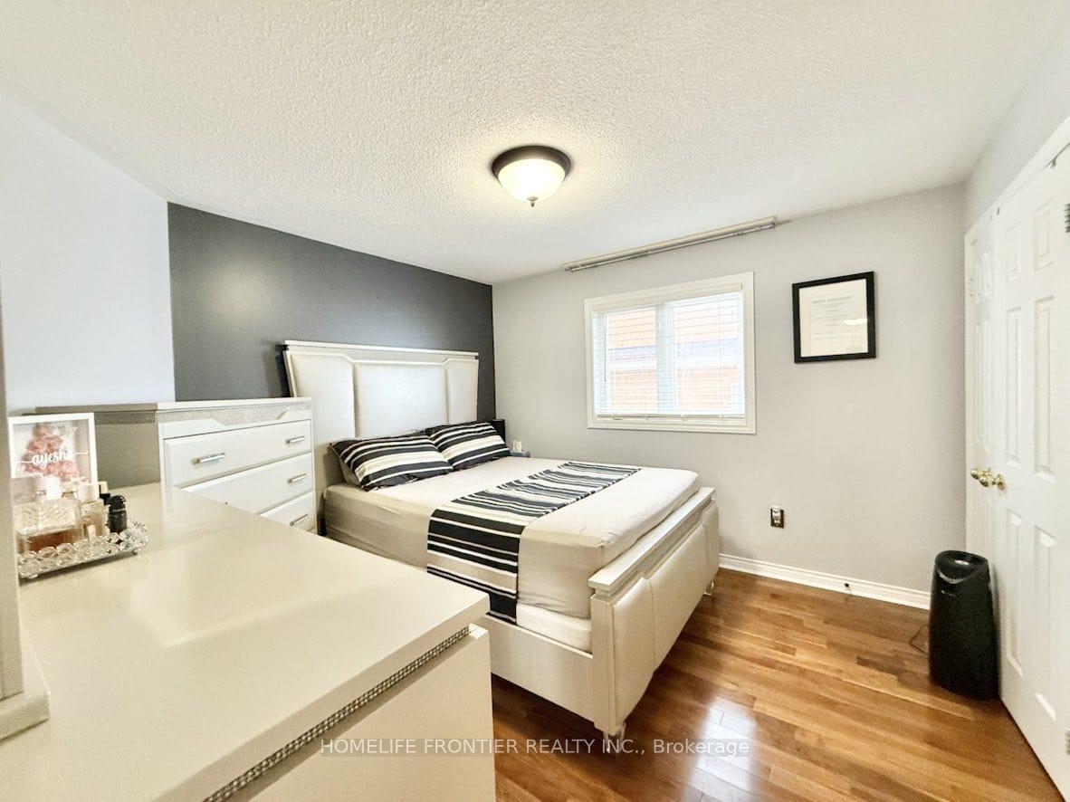 Photo 18 of 12 Sonley Drive, Whitby, Taunton North — HOMEH