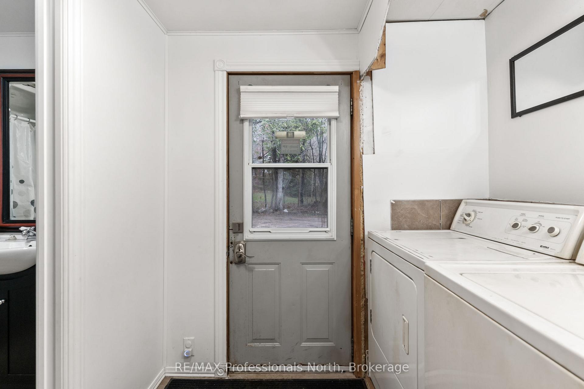 Photo 5 of 66 Faraday Street, Bancroft, Bancroft Ward — HOMEH