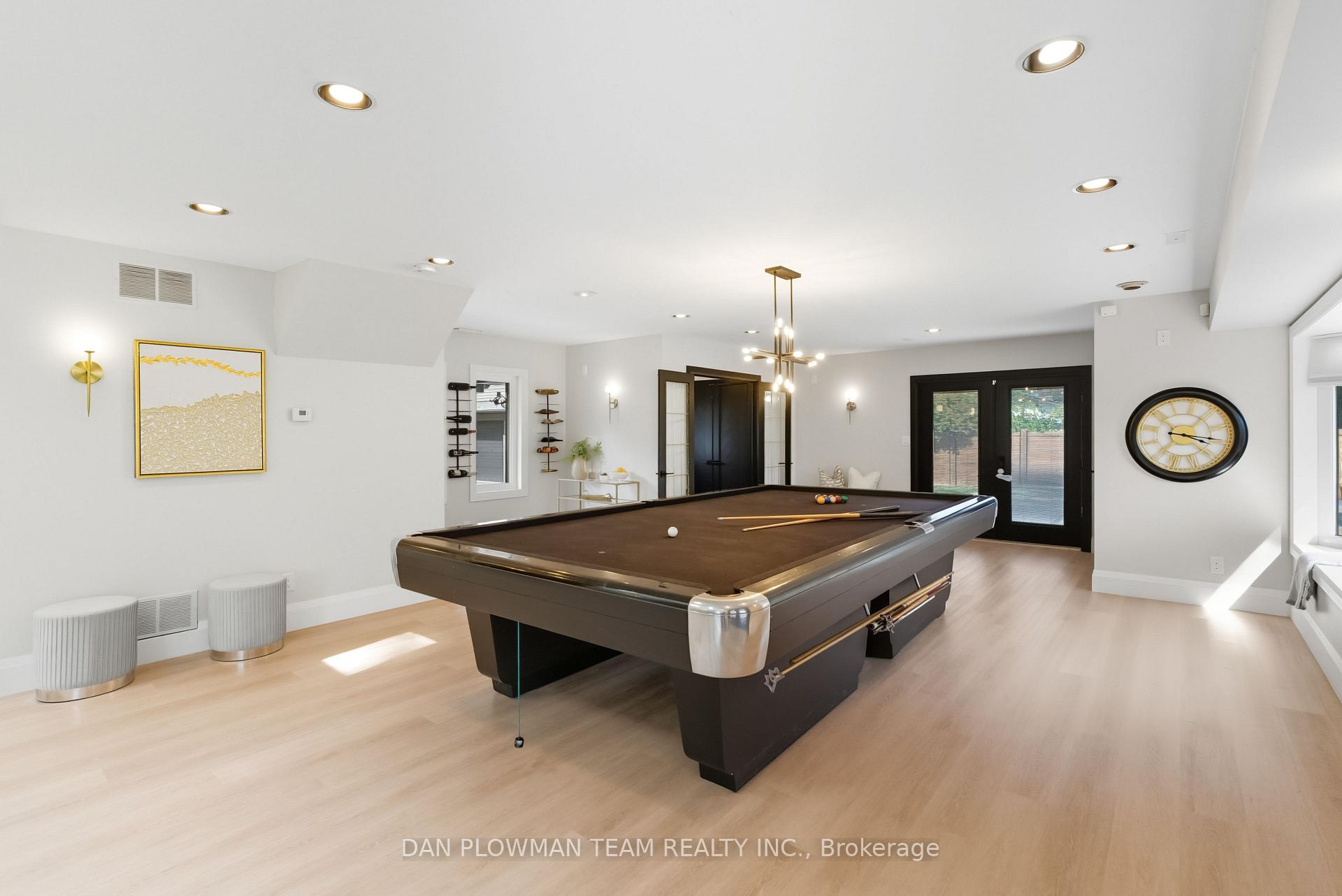 Photo 10 of 1007 Dunlop Street E, Whitby, Downtown Whitby — HOMEH
