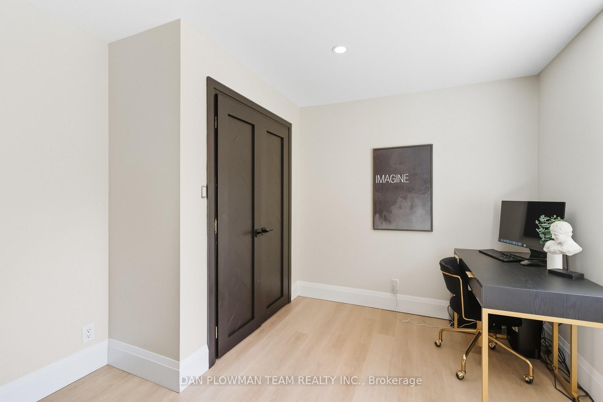Photo 25 of 1007 Dunlop Street E, Whitby, Downtown Whitby — HOMEH