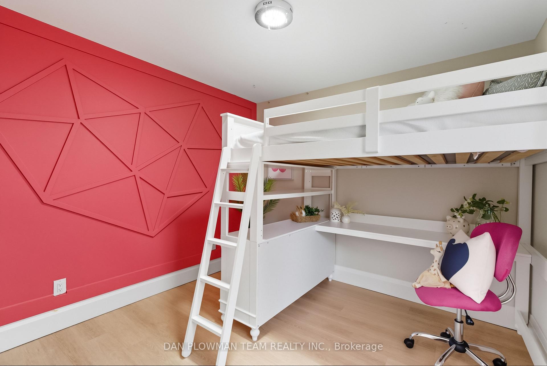 Photo 29 of 1007 Dunlop Street E, Whitby, Downtown Whitby — HOMEH