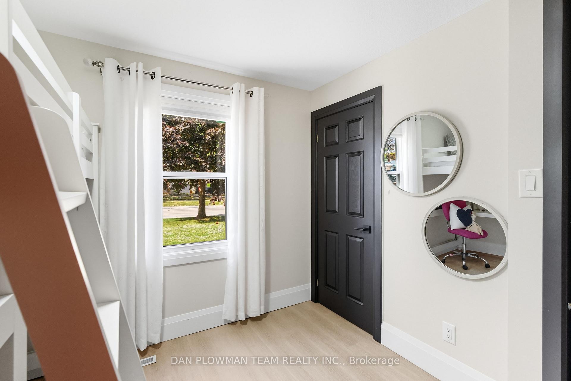 Photo 30 of 1007 Dunlop Street E, Whitby, Downtown Whitby — HOMEH