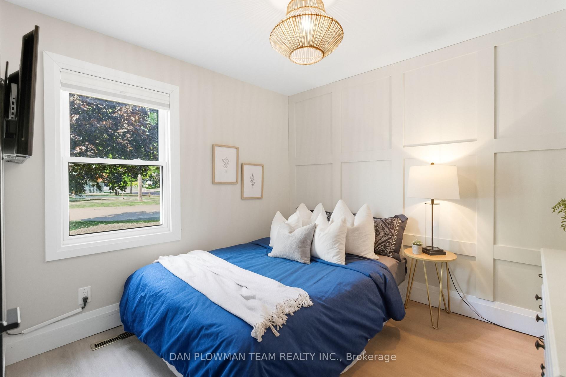 Photo 31 of 1007 Dunlop Street E, Whitby, Downtown Whitby — HOMEH