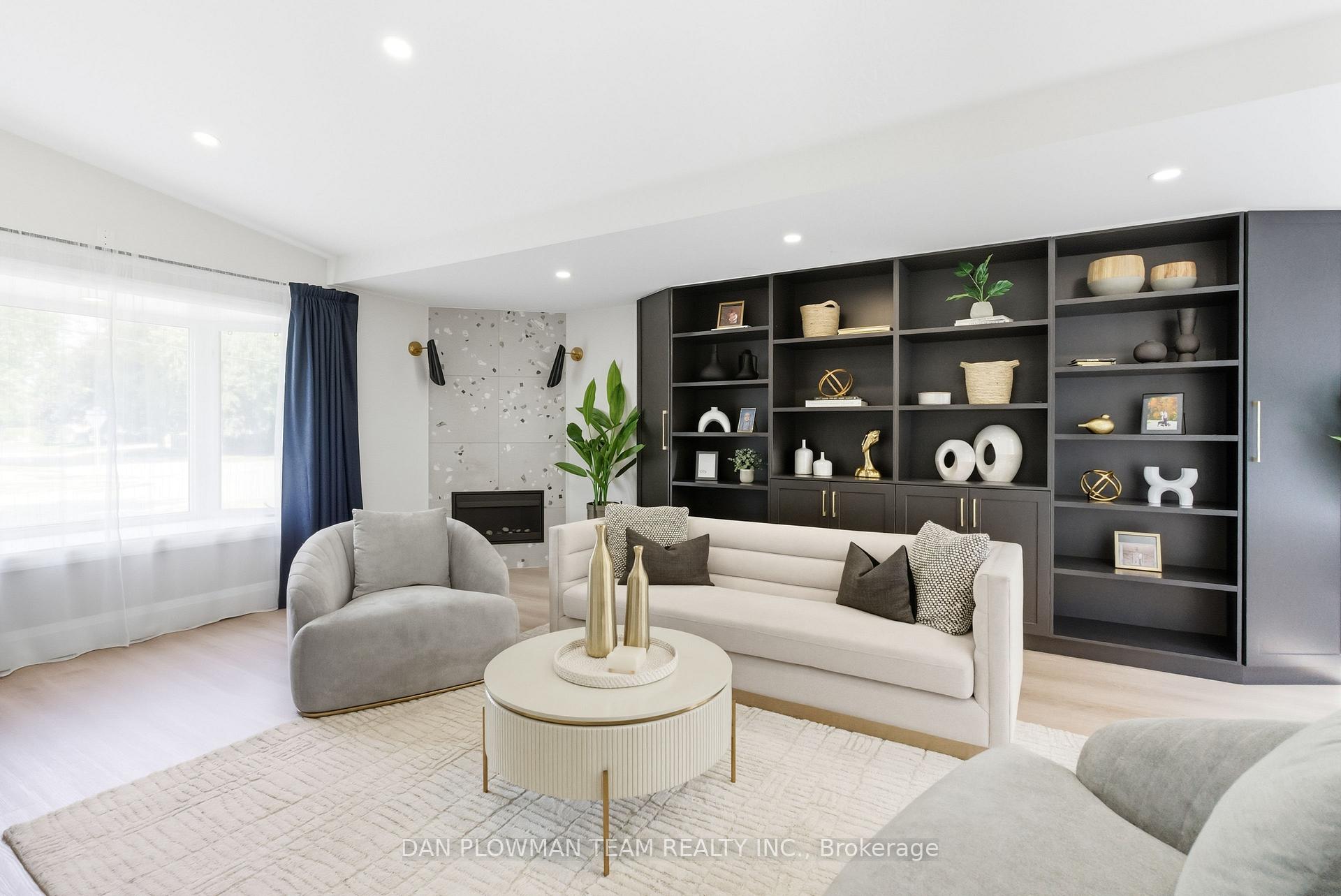 Photo 35 of 1007 Dunlop Street E, Whitby, Downtown Whitby — HOMEH