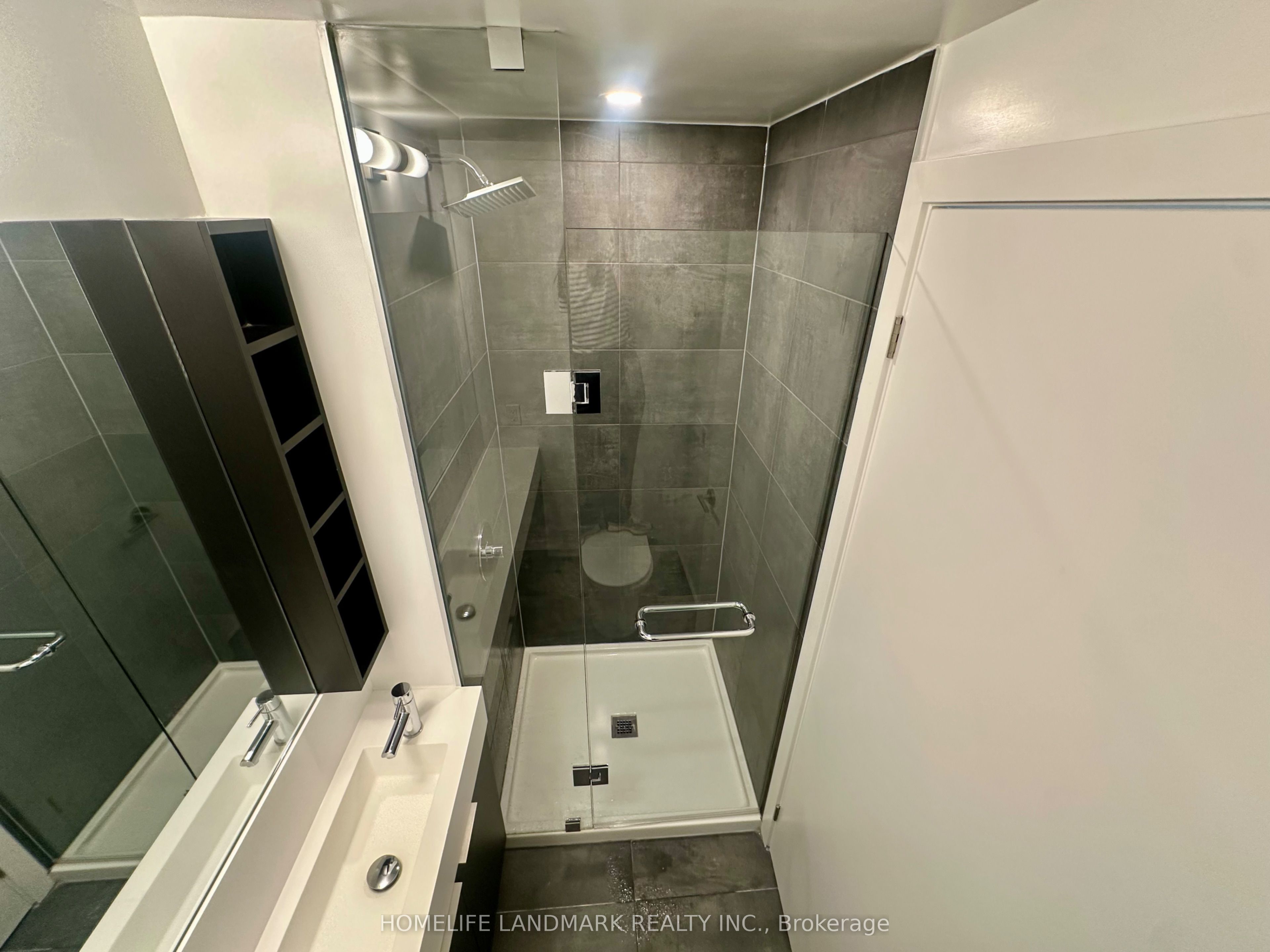 Photo 29 of Unit 4208, 8 Wellesley Street W, Toronto, Bay Street Corridor — HOMEH
