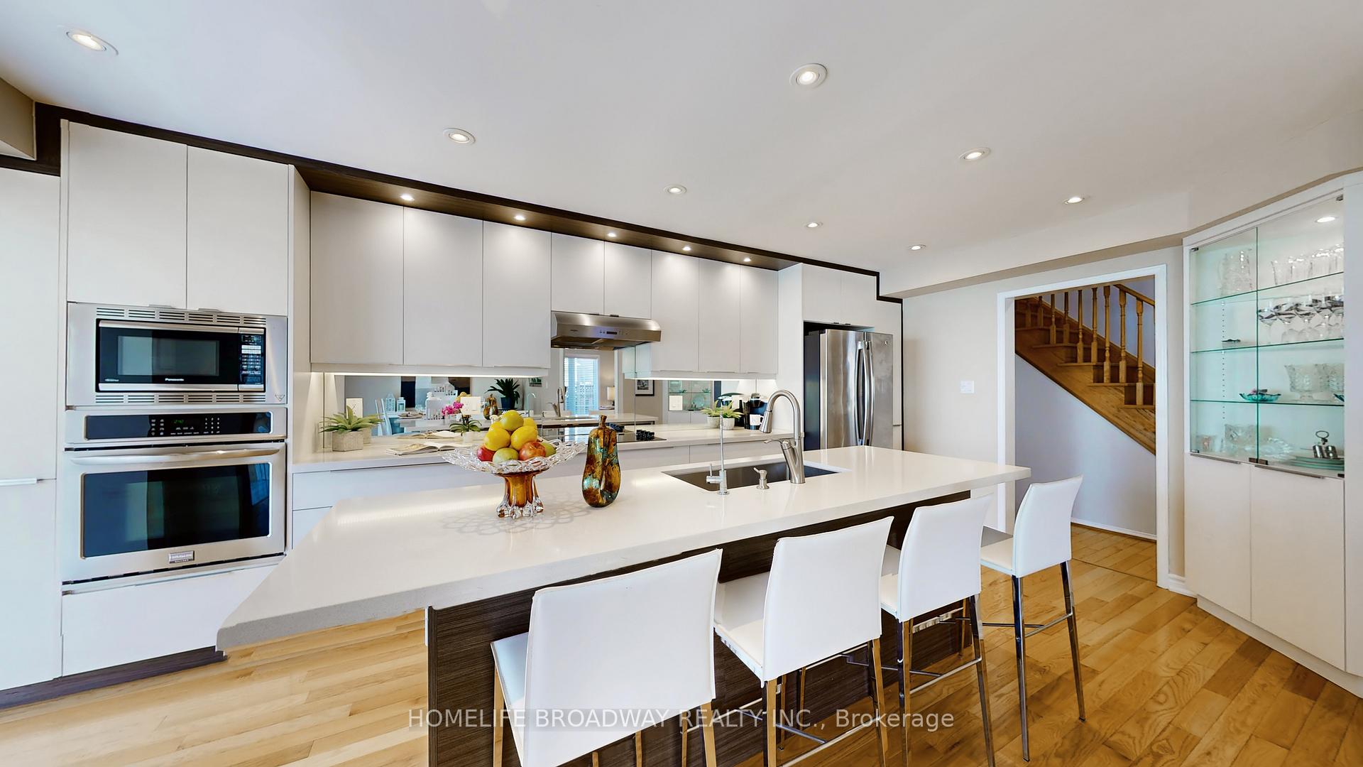Photo 9 of 25 Mullord Avenue, Ajax, South East — HOMEH