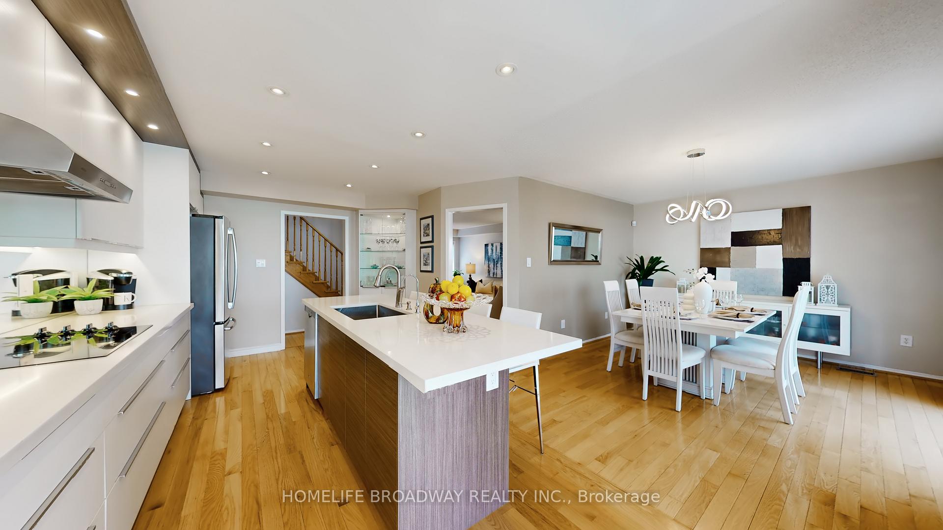 Photo 17 of 25 Mullord Avenue, Ajax, South East — HOMEH