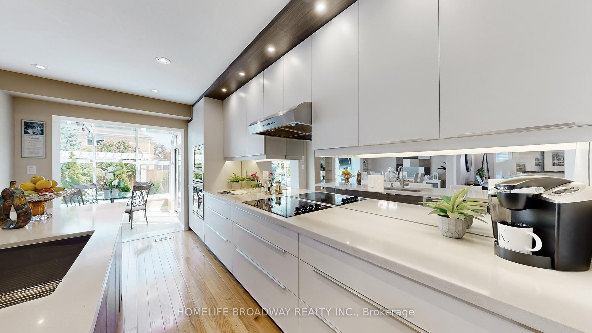 Photo 16 of 25 Mullord Avenue, Ajax, South East — HOMEH