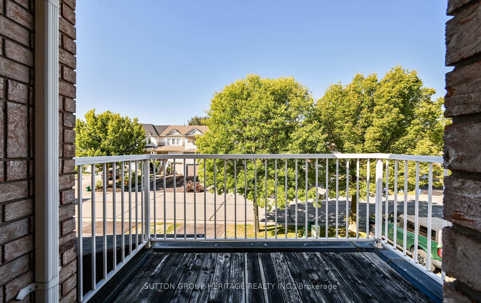 Photo 21 of 9 Bliss Court, Whitby, Port Whitby — HOMEH