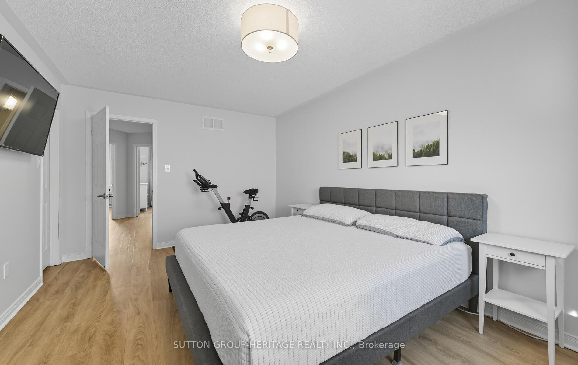 Photo 25 of 9 Bliss Court, Whitby, Port Whitby — HOMEH