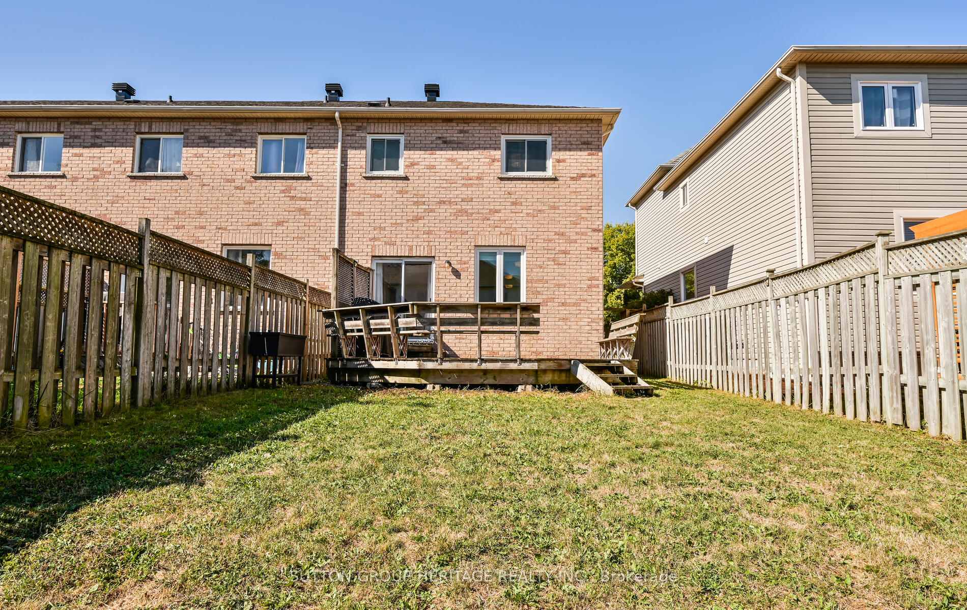 Photo 31 of 9 Bliss Court, Whitby, Port Whitby — HOMEH