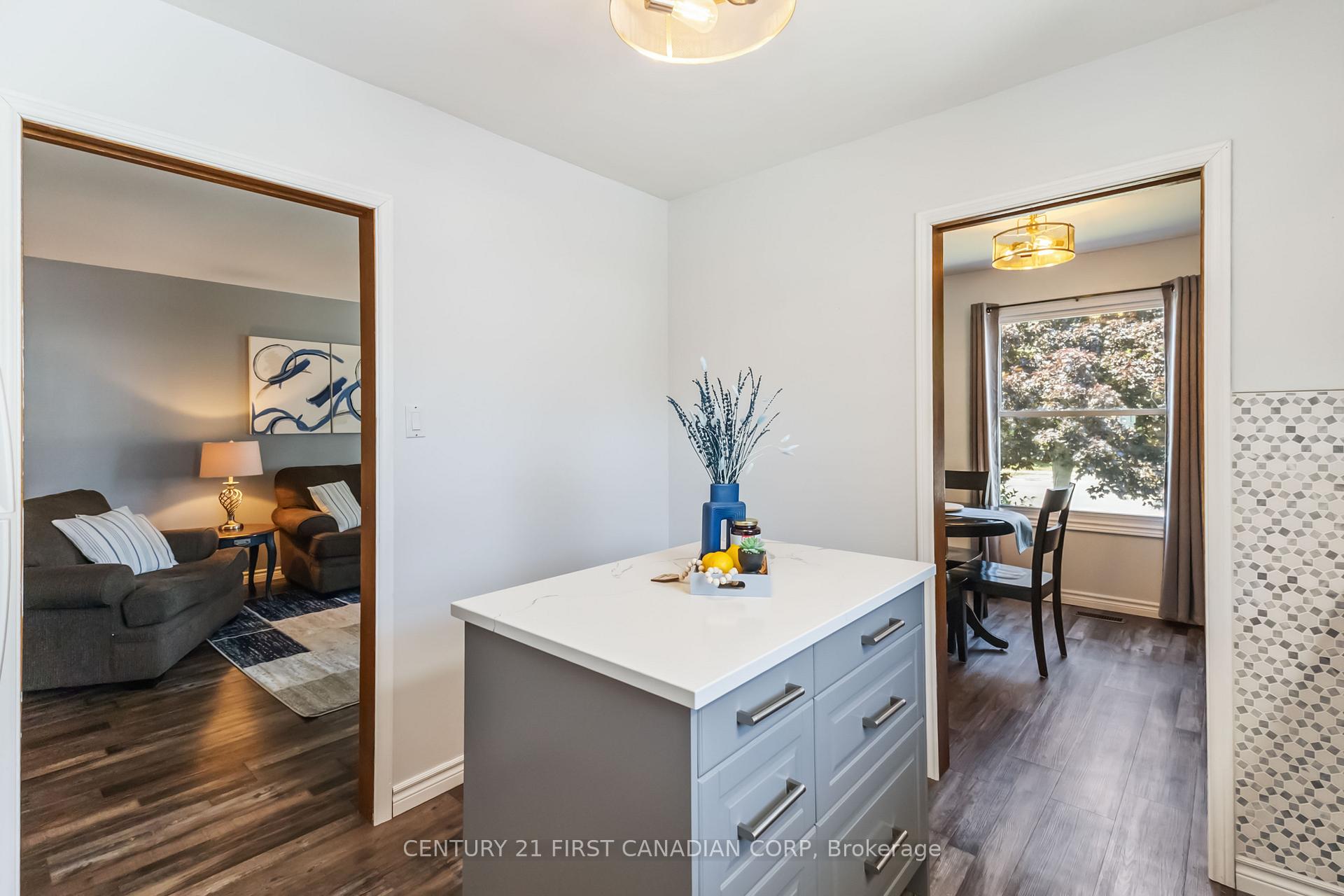 Photo 12 of 311 John Street S, Aylmer — HOMEH