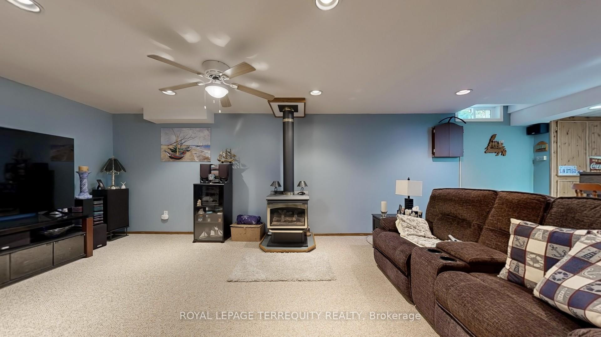 Photo 35 of 61 Jason Drive, Whitby, Pringle Creek — HOMEH