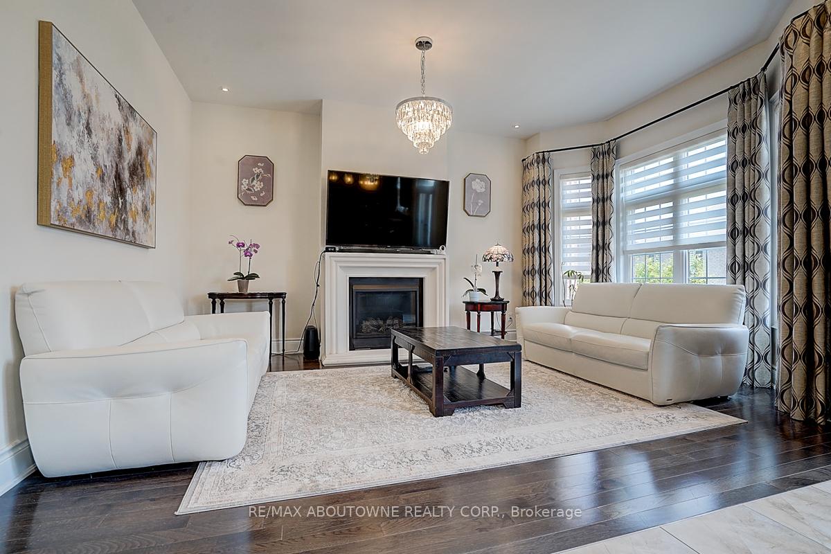 Photo 12 of 65 Abner Miles Drive, Vaughan, Patterson — HOMEH