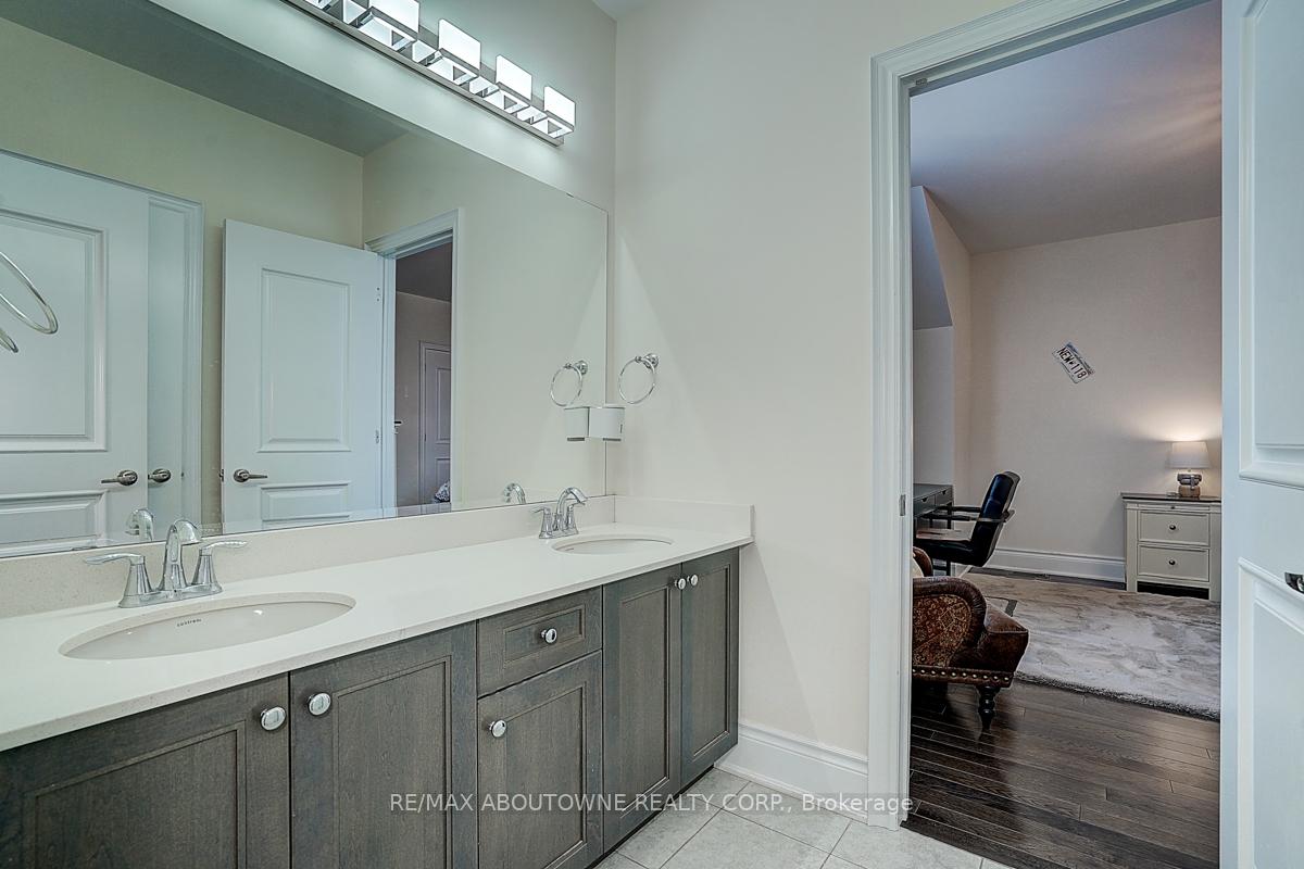 Photo 35 of 65 Abner Miles Drive, Vaughan, Patterson — HOMEH