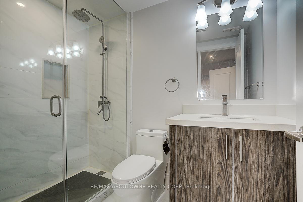 Photo 45 of 65 Abner Miles Drive, Vaughan, Patterson — HOMEH