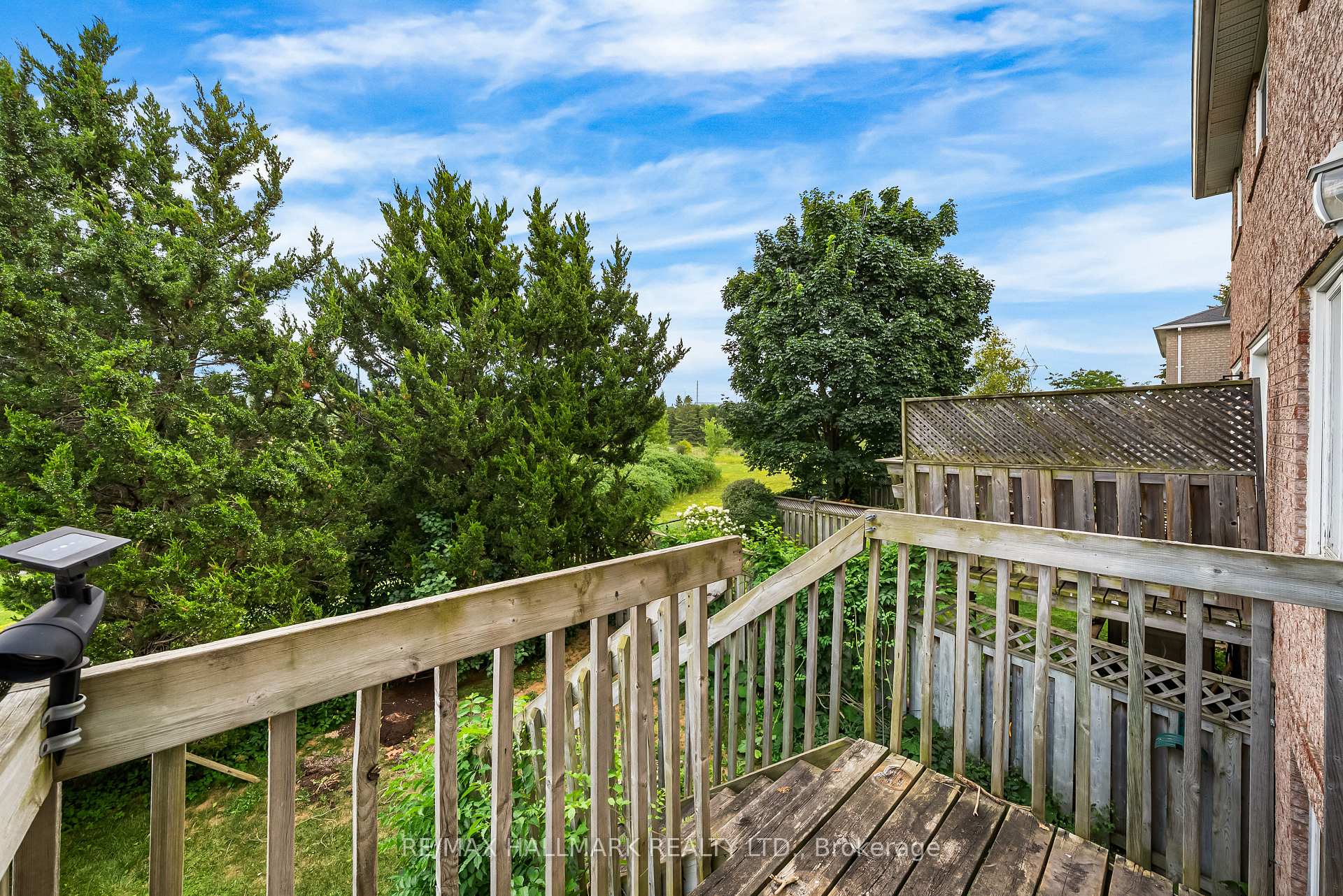 Photo 29 of 302 Pinnacle Trail, Aurora, Bayview Wellington — HOMEH