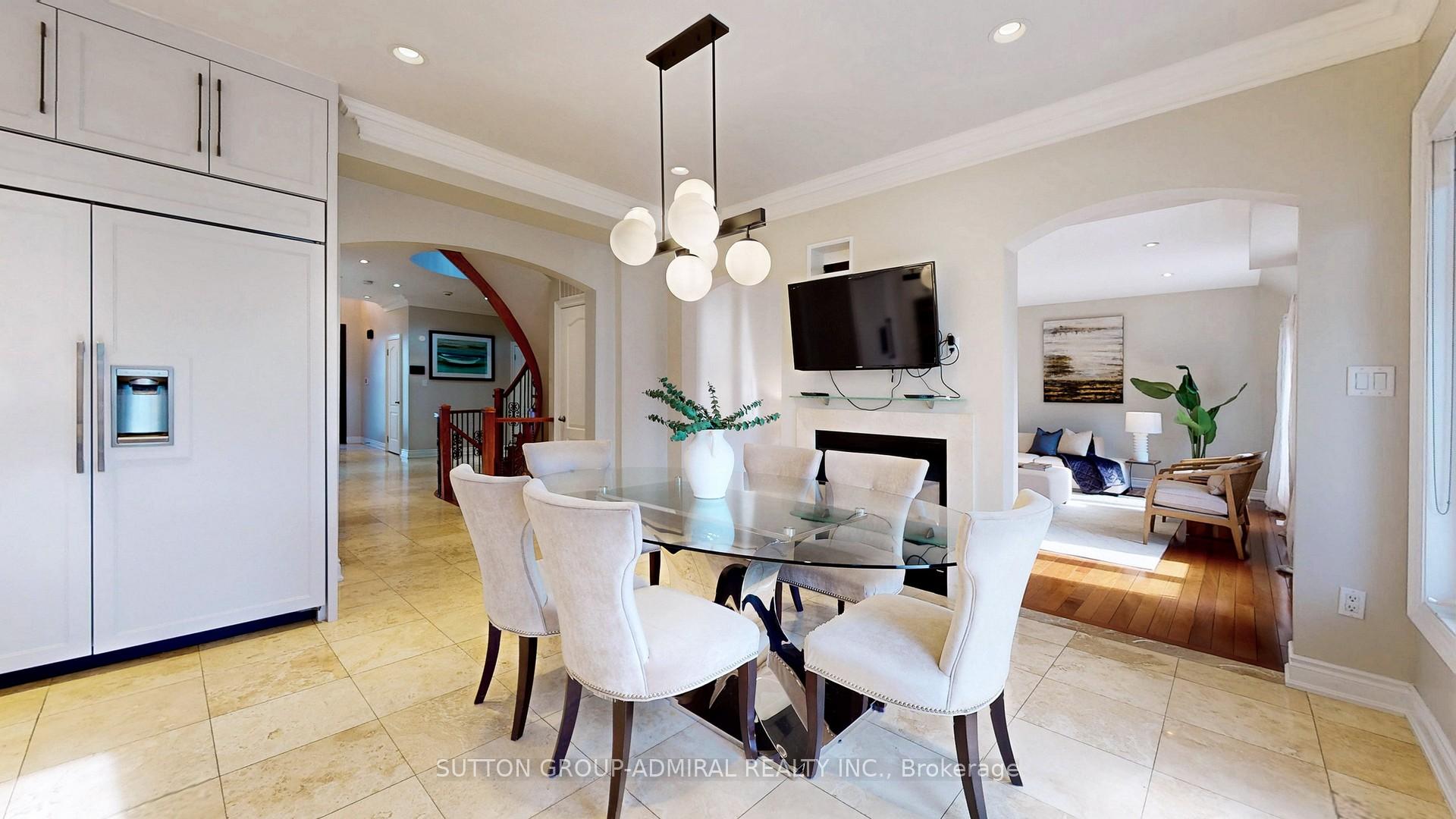 Photo 6 of 230 Flamingo Road, Vaughan, Uplands — HOMEH