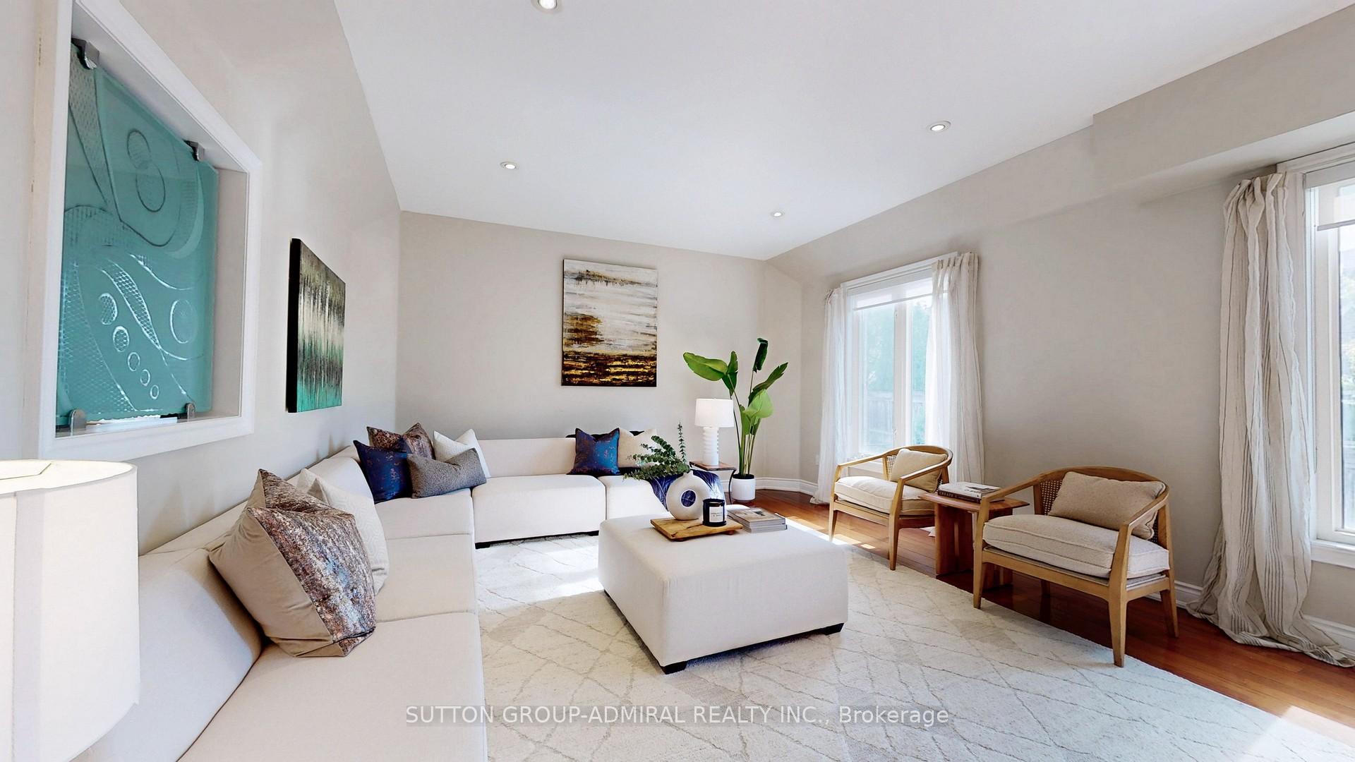 Photo 8 of 230 Flamingo Road, Vaughan, Uplands — HOMEH