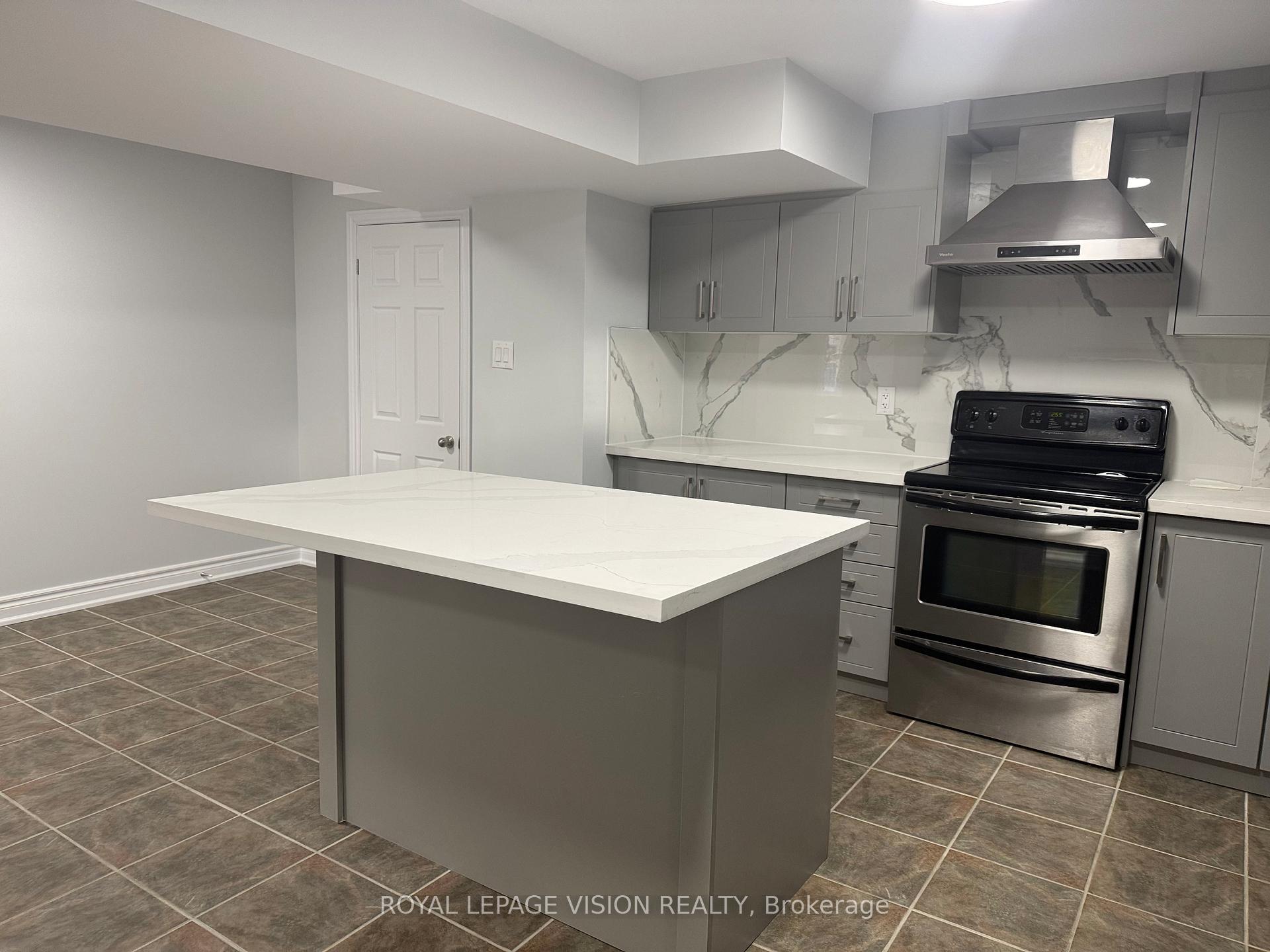 Photo 6 of Unit Basement, 26 Belfountain Drive, Whitby, Rolling Acres — HOMEH