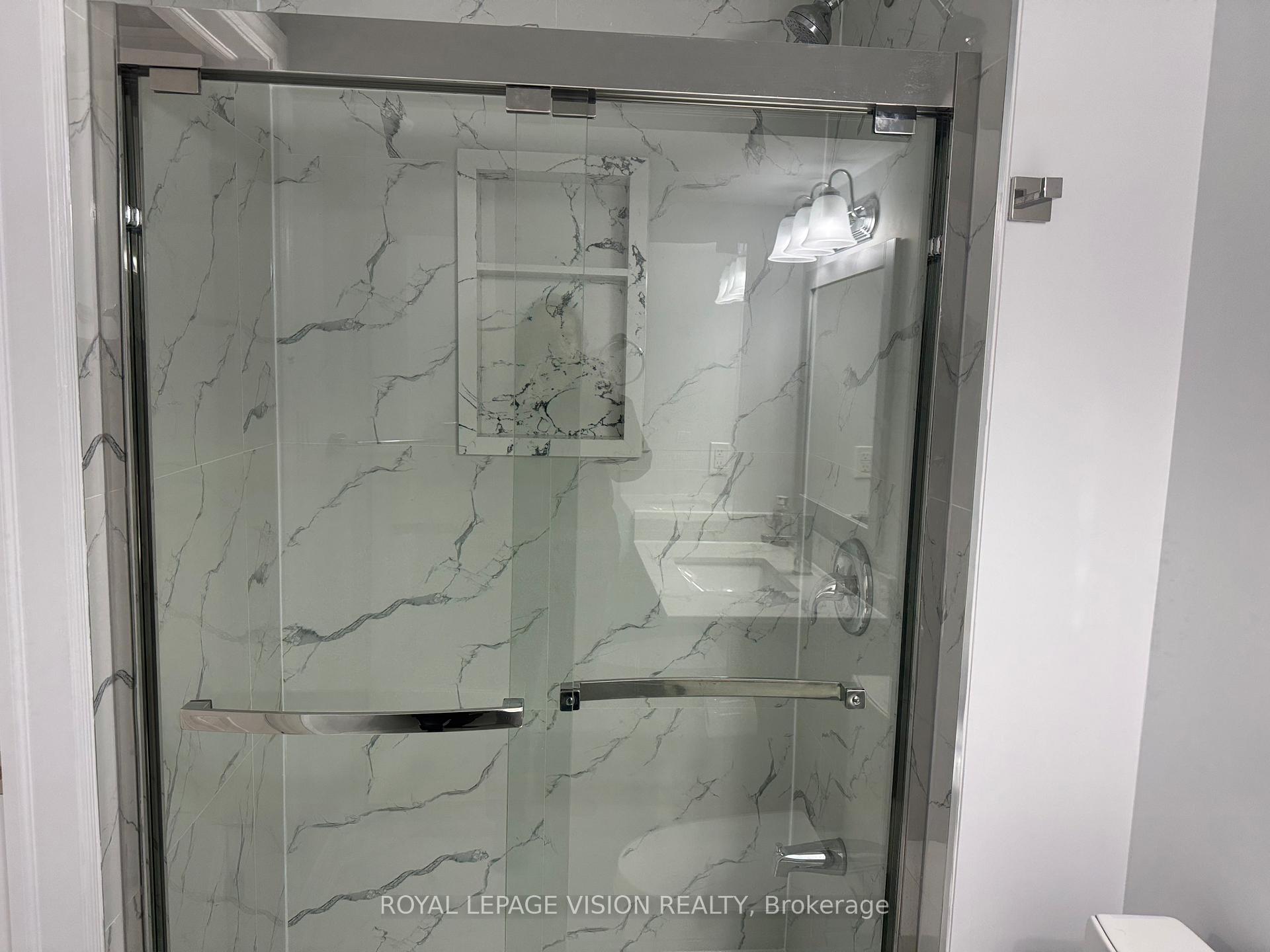 Photo 12 of Unit Basement, 26 Belfountain Drive, Whitby, Rolling Acres — HOMEH