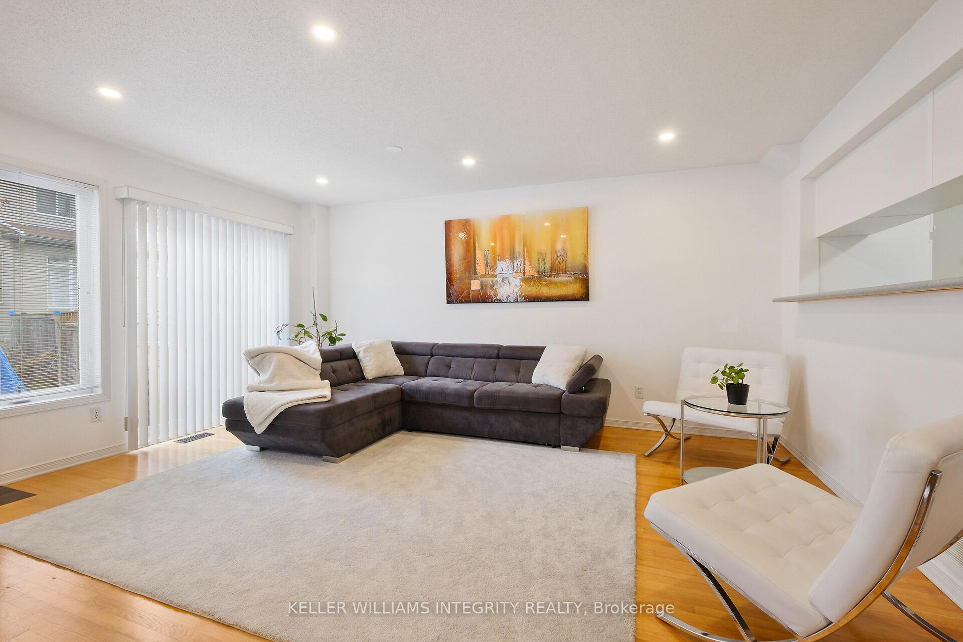 Photo 3 of 11 Santa Cruz, Ottawa, Riverview Park — HOMEH