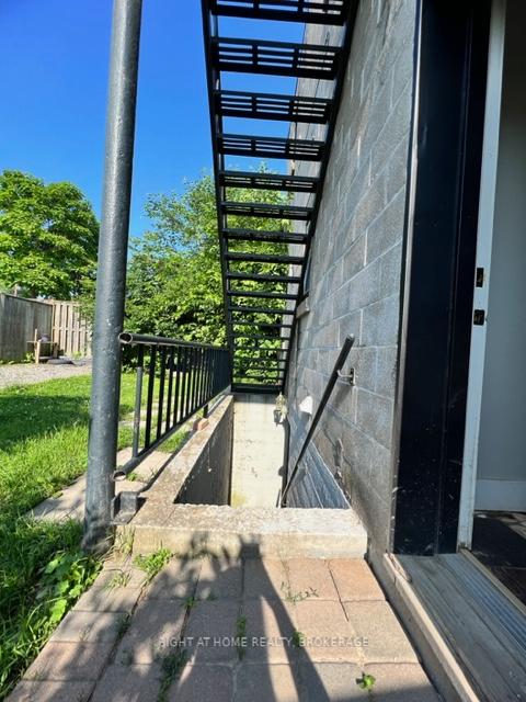 Photo 5 of 308 Broadway Street, Welland, Broadway — HOMEH