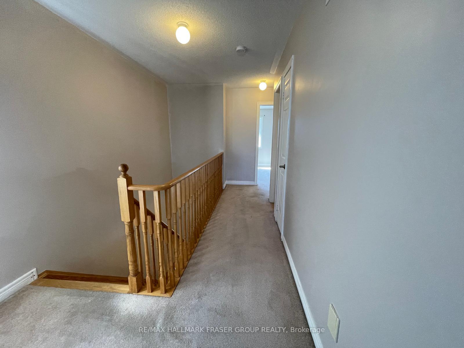 Photo 10 of 67 Brownridge Place, Whitby, Williamsburg — HOMEH