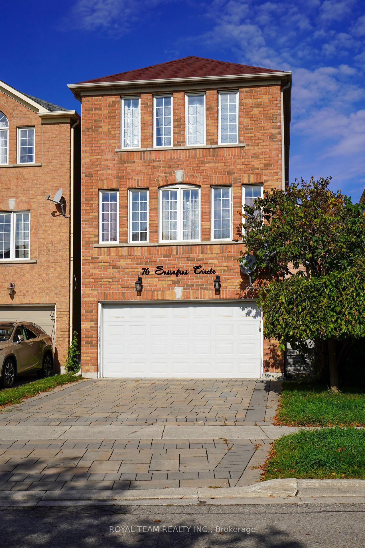 Front of 76 Sassafras Circle