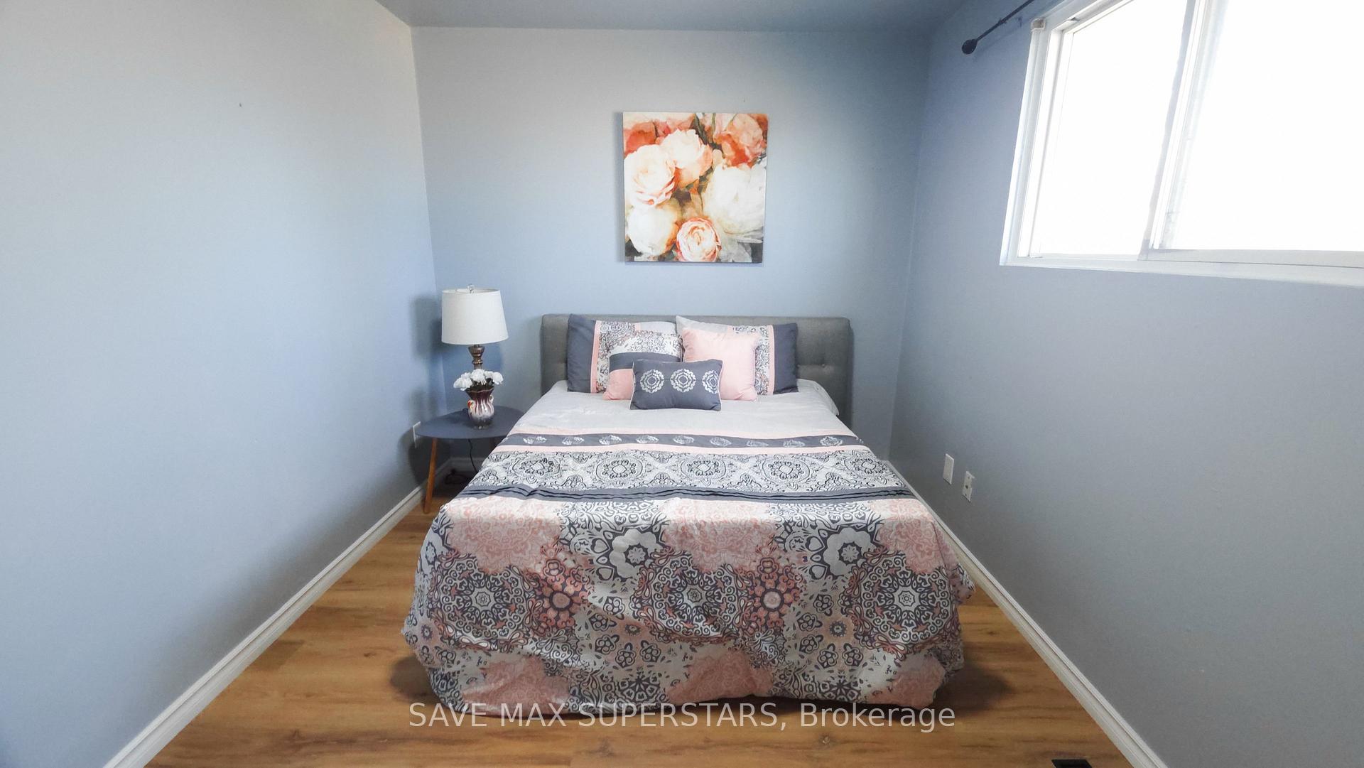 Photo 26 of 71 College Crescent, Barrie, Grove East — HOMEH