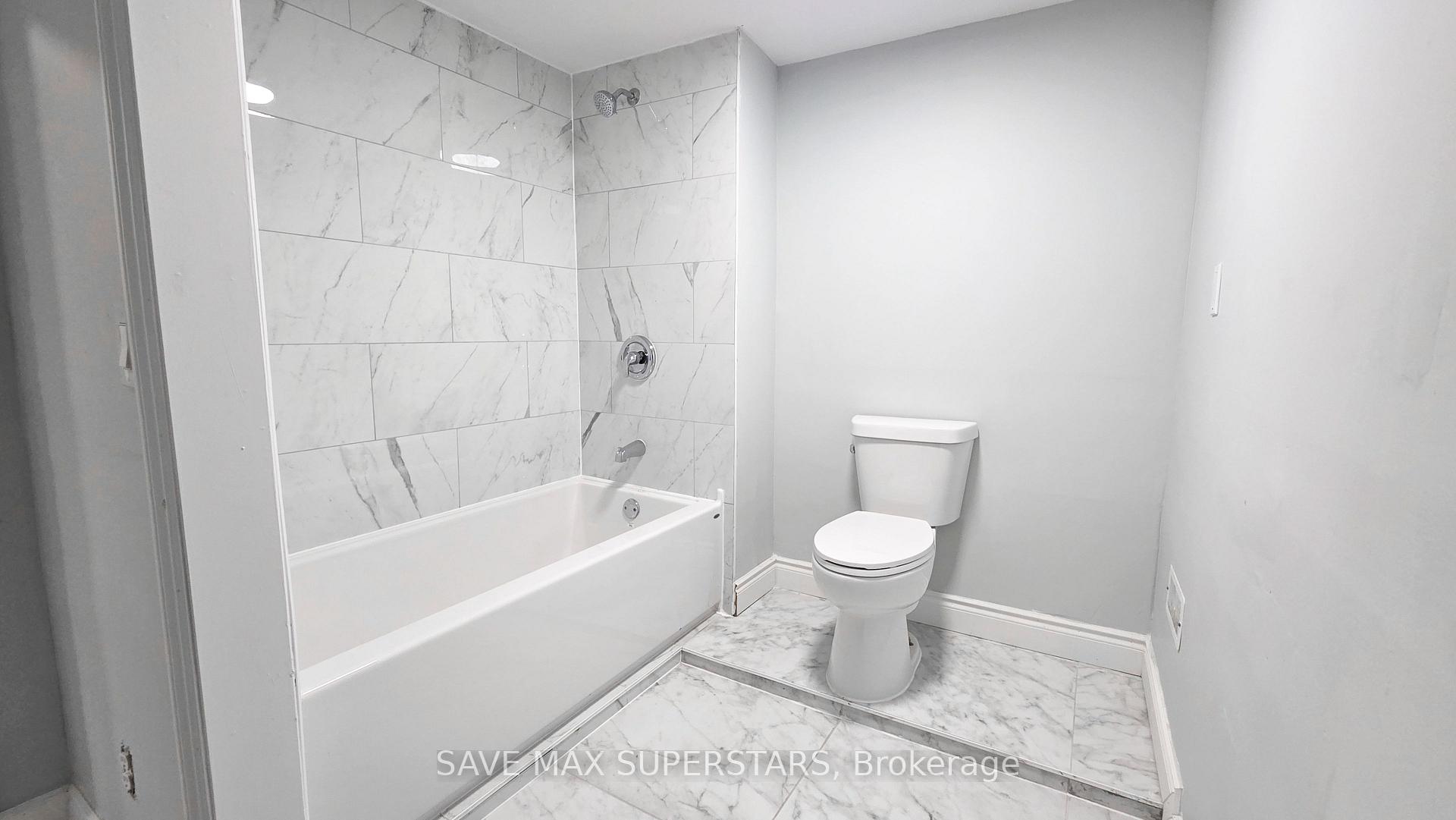 Photo 43 of 71 College Crescent, Barrie, Grove East — HOMEH