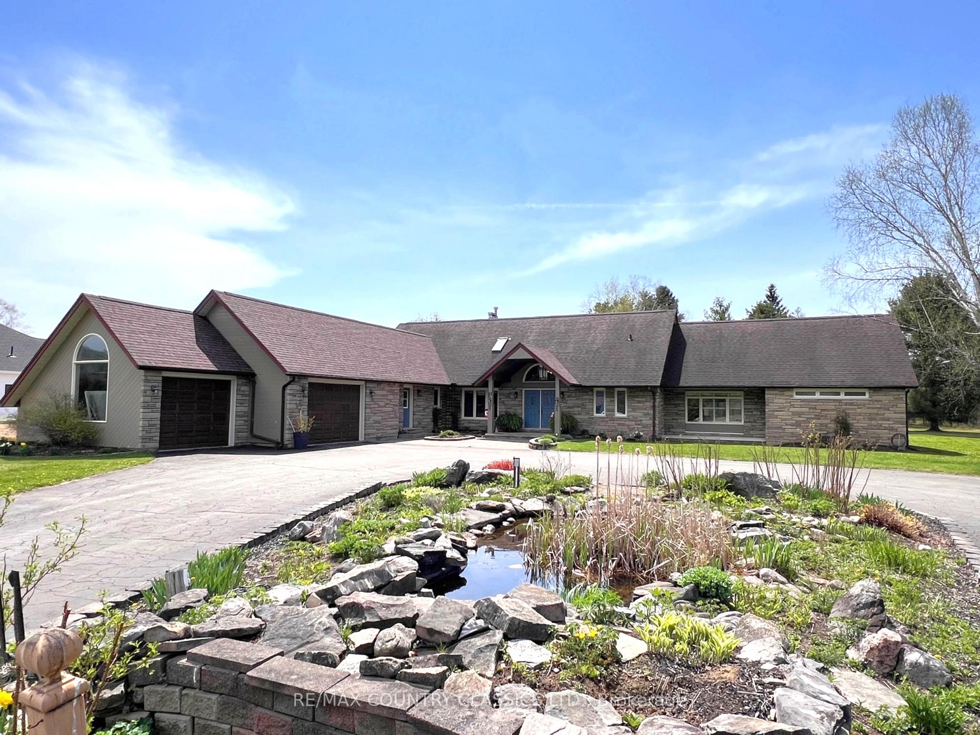 Photo 4 of 11 Golfview Drive, Bancroft, Bancroft Ward — HOMEH