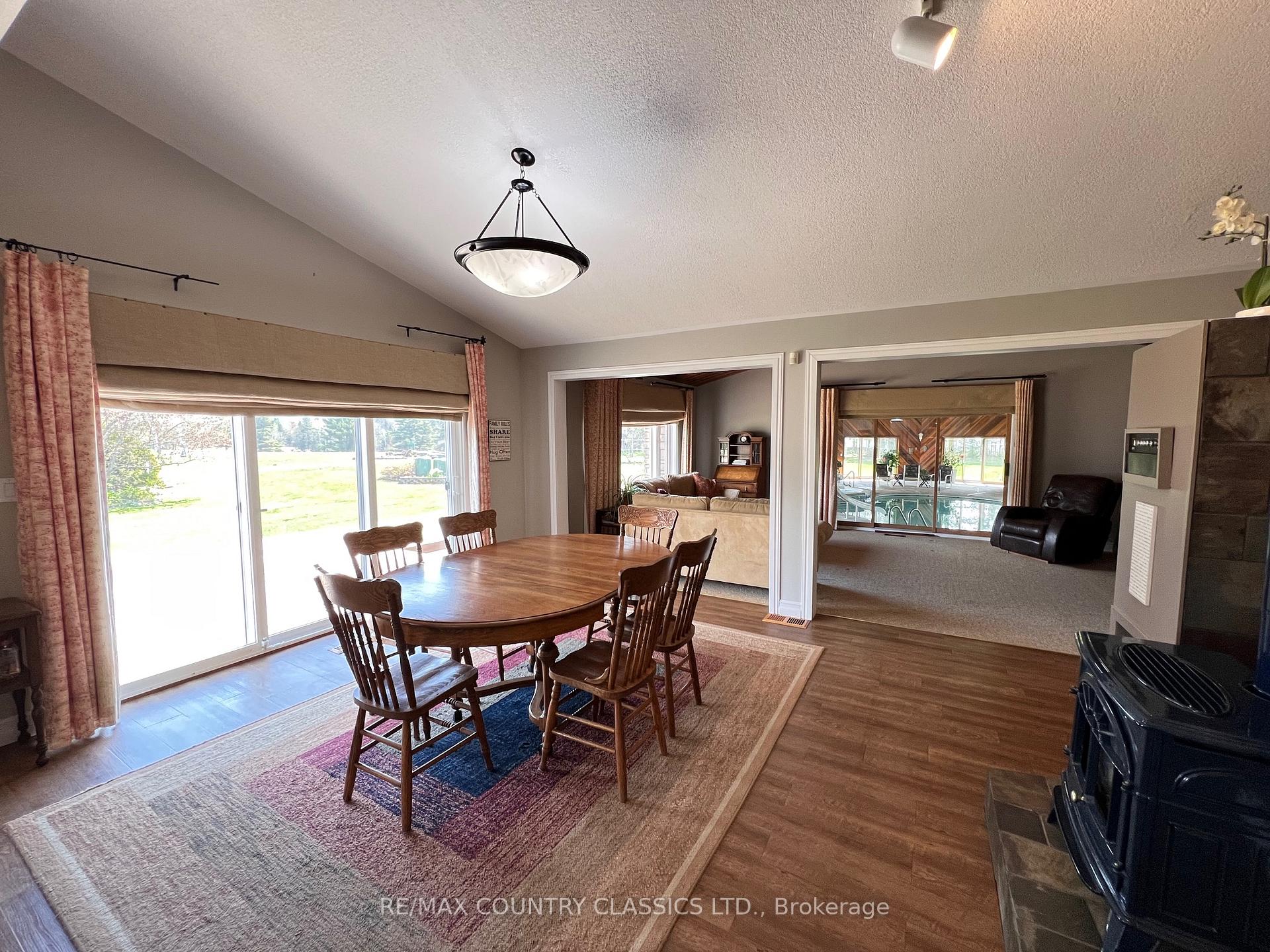 Photo 12 of 11 Golfview Drive, Bancroft, Bancroft Ward — HOMEH