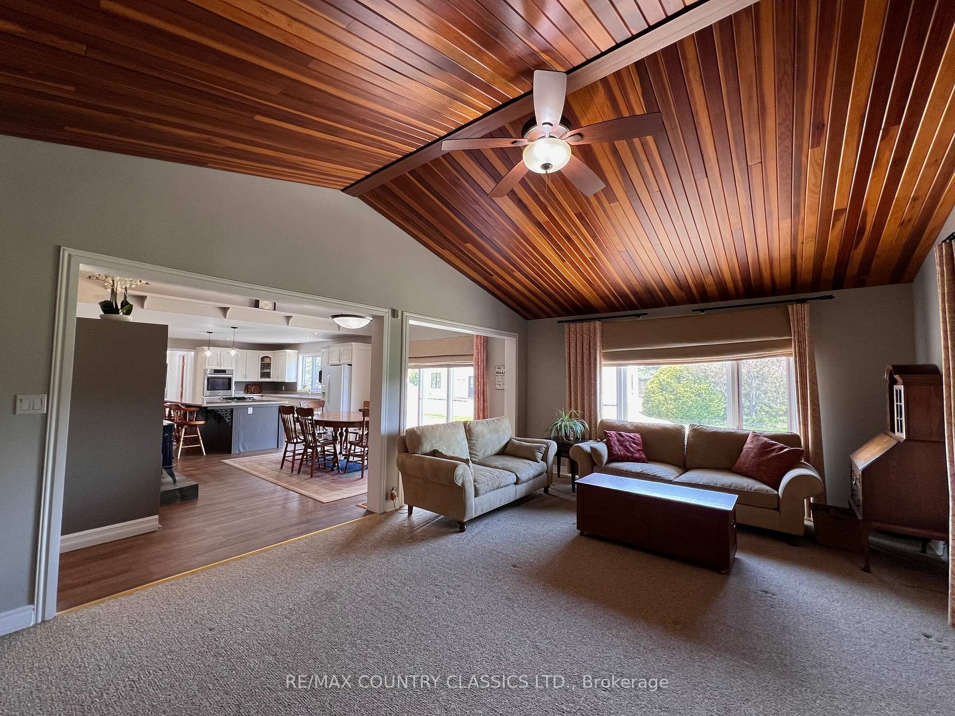 Photo 17 of 11 Golfview Drive, Bancroft, Bancroft Ward — HOMEH