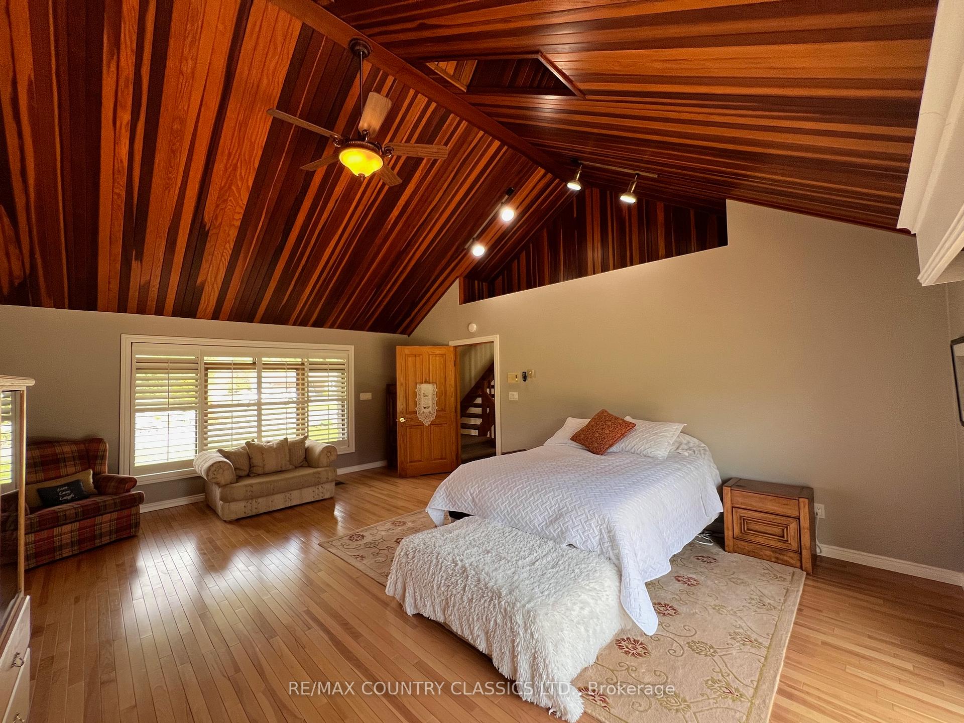 Photo 29 of 11 Golfview Drive, Bancroft, Bancroft Ward — HOMEH