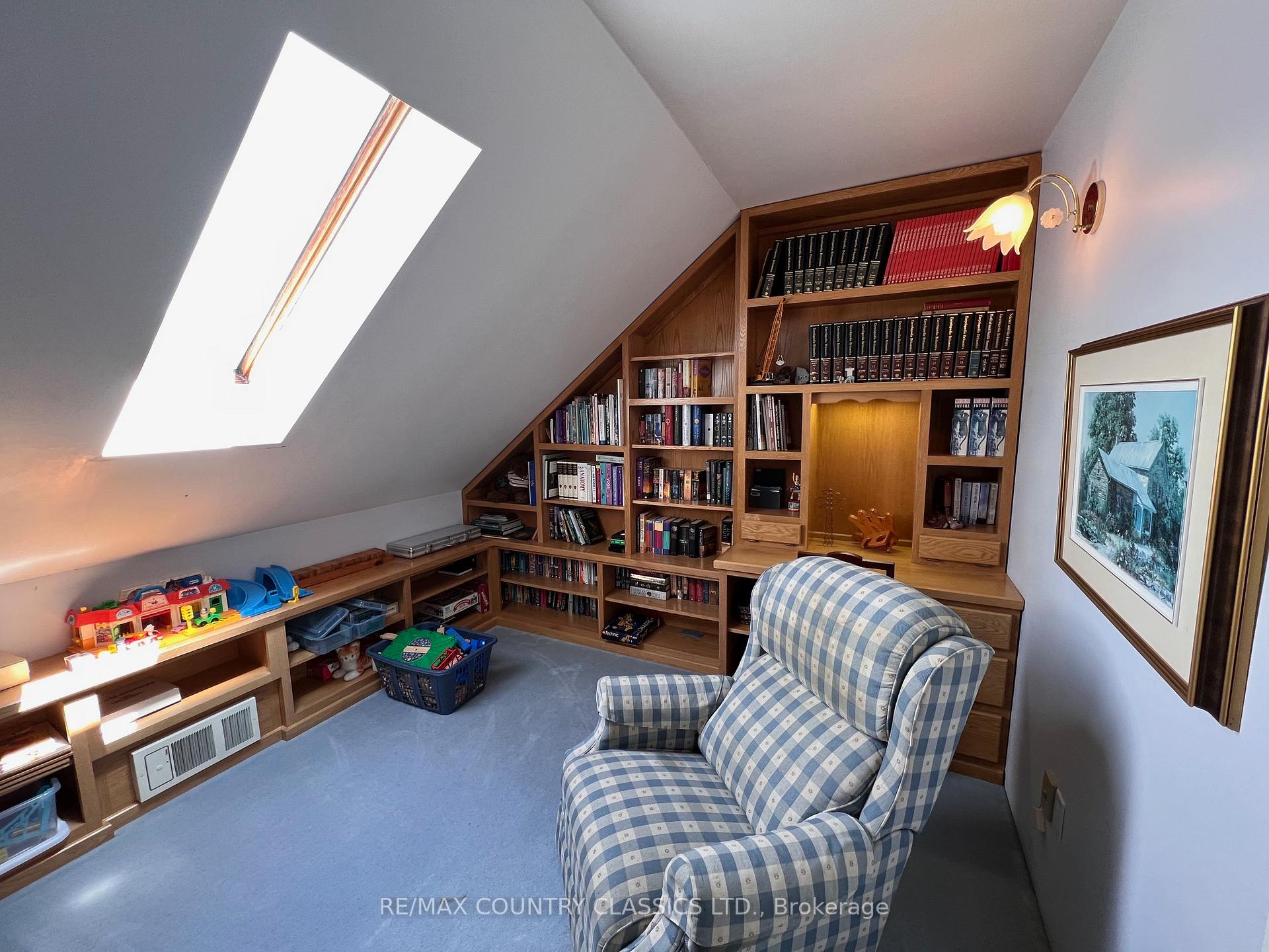 Photo 37 of 11 Golfview Drive, Bancroft, Bancroft Ward — HOMEH