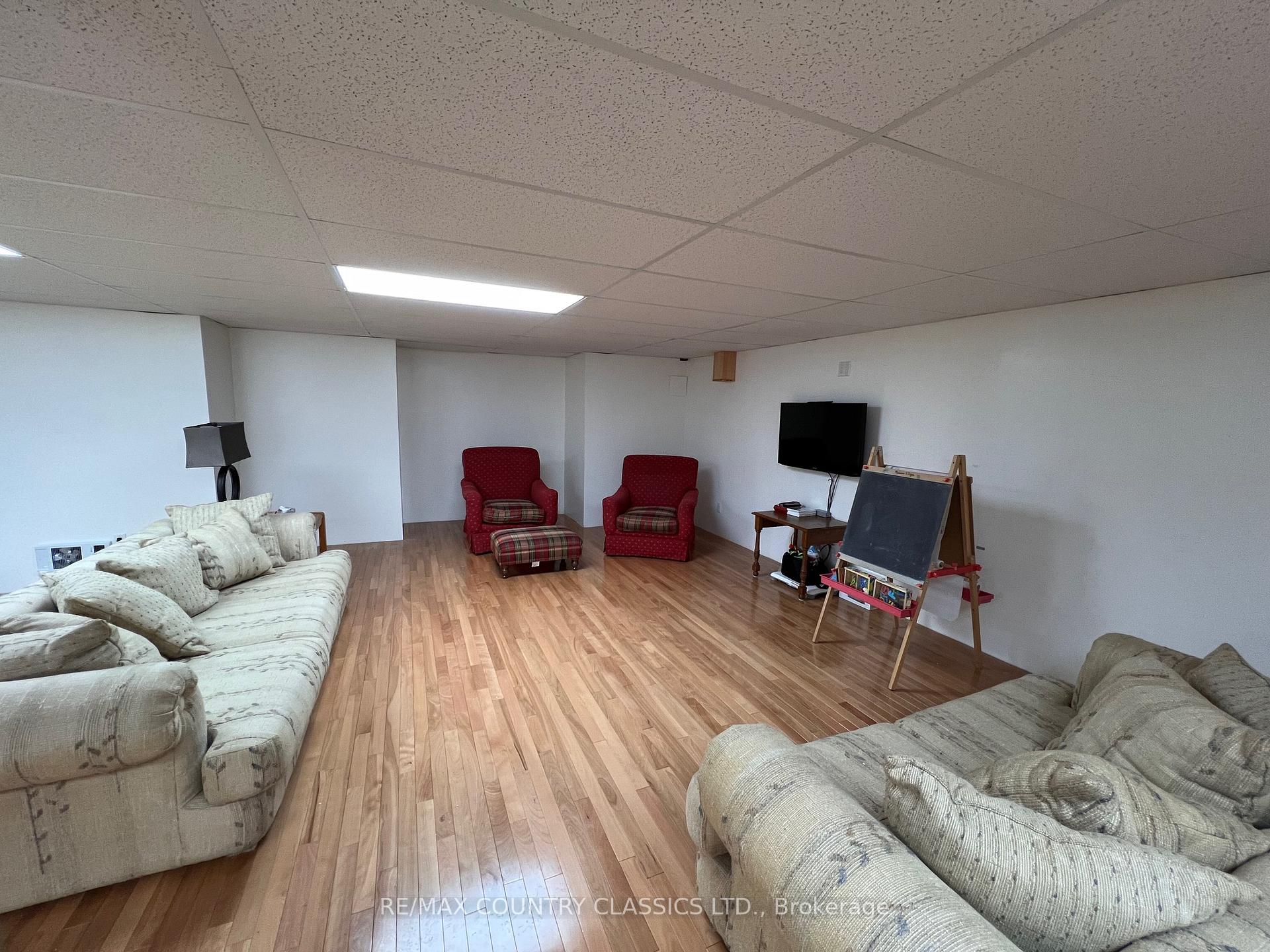Photo 46 of 11 Golfview Drive, Bancroft, Bancroft Ward — HOMEH