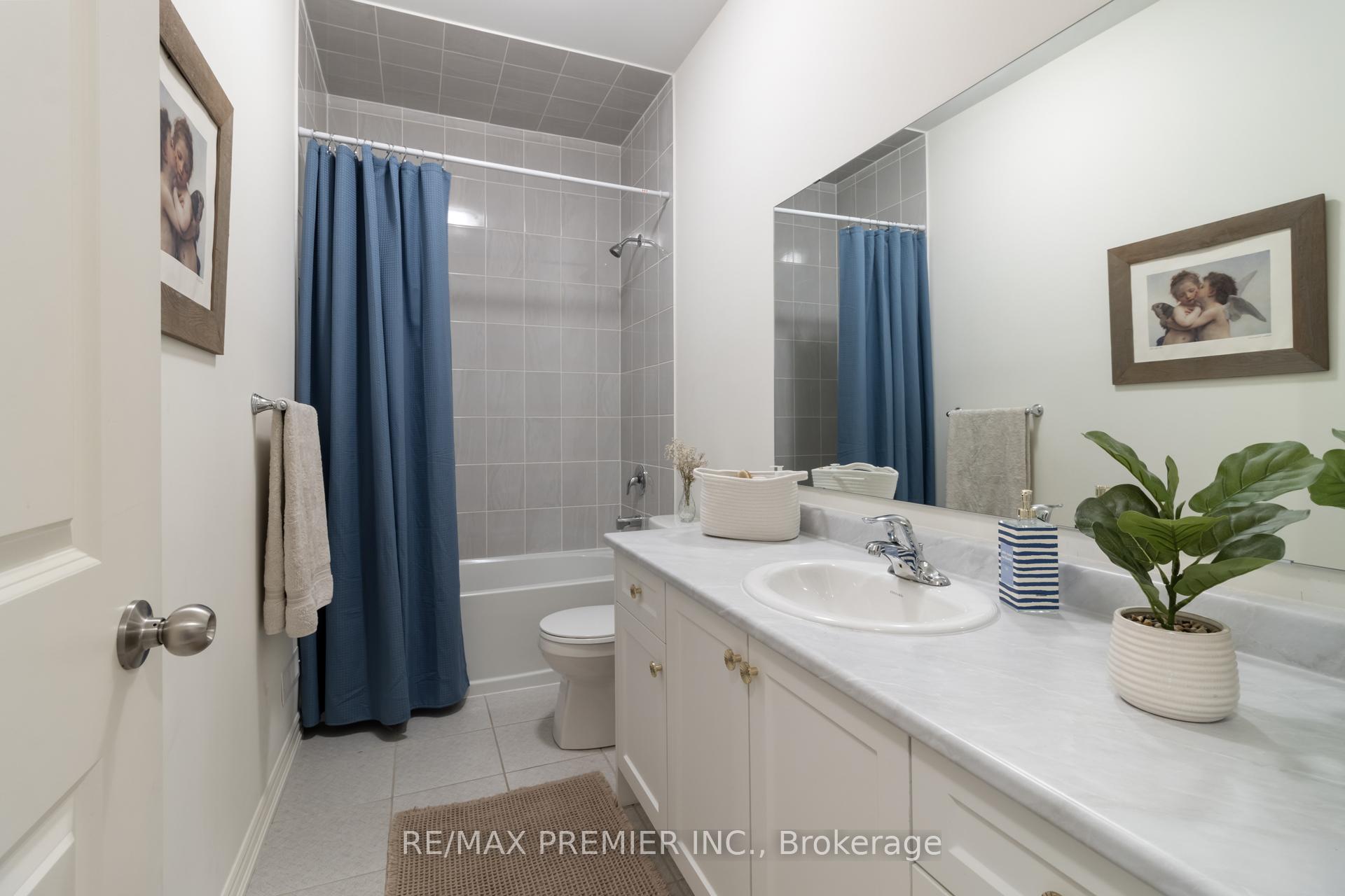 Photo 29 of 28 Holyrood Crescent, Vaughan, Kleinburg — HOMEH