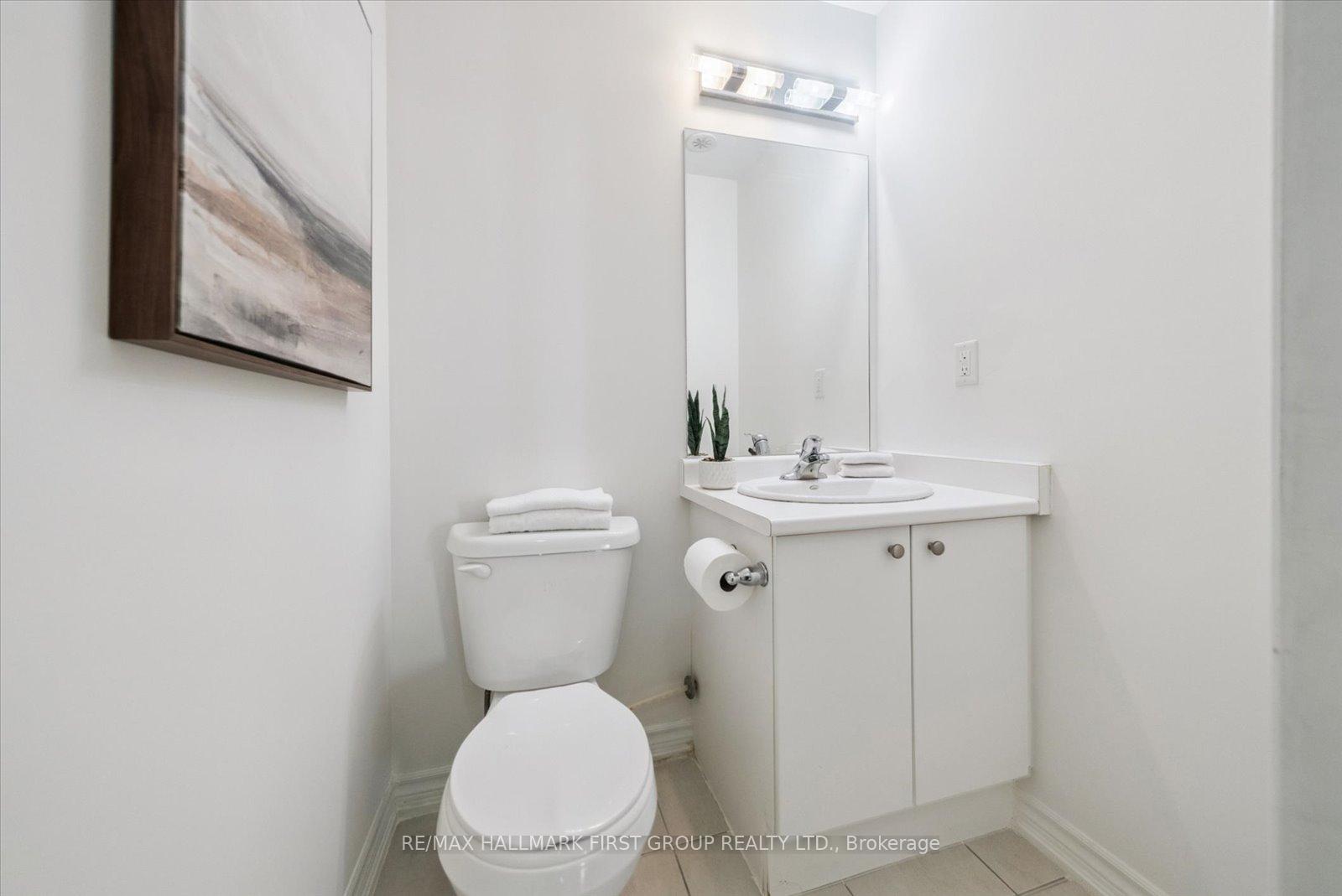 Photo 20 of Unit 5, 1060 St. Hilda's Way, Whitby, Pringle Creek — HOMEH