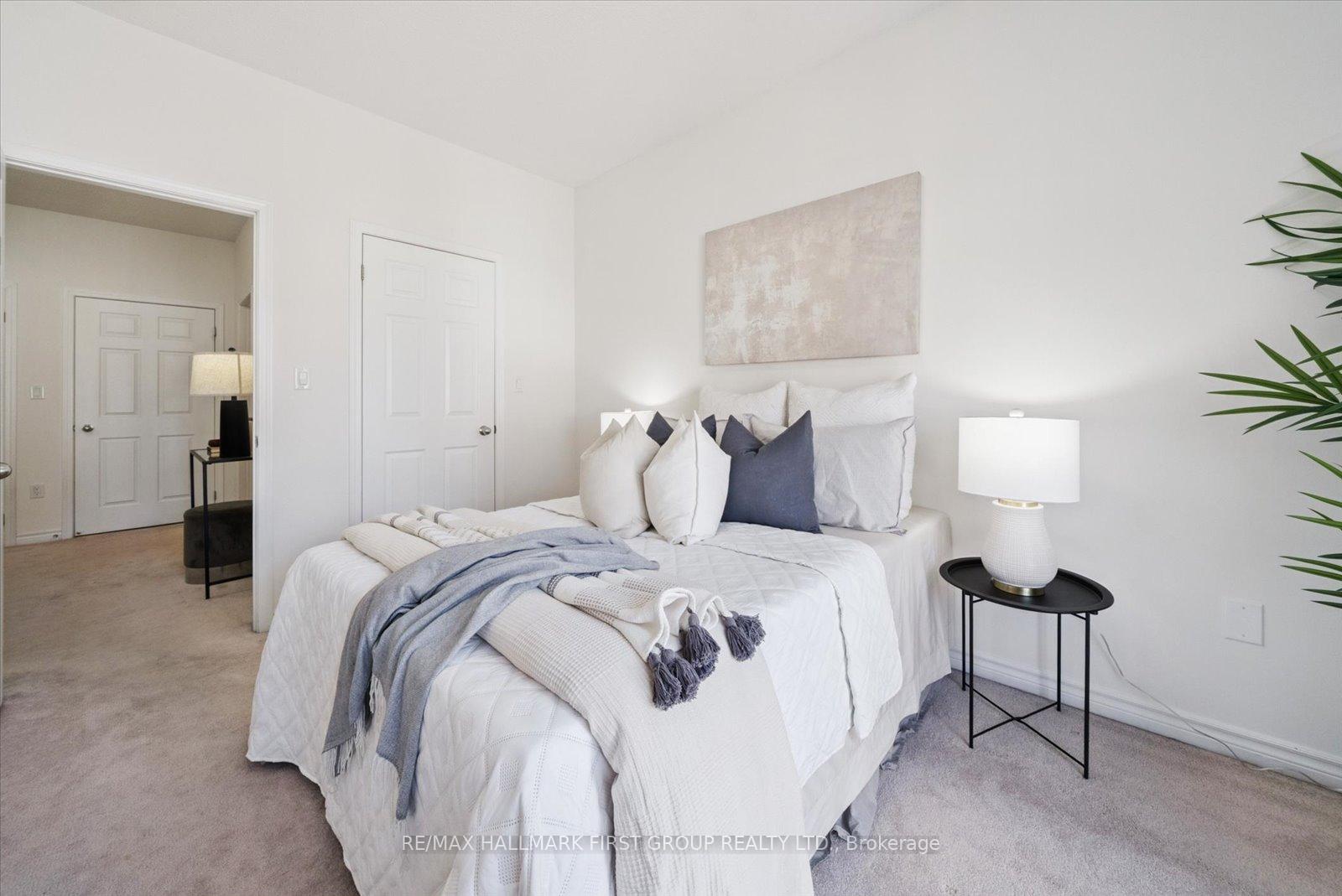 Photo 25 of Unit 5, 1060 St. Hilda's Way, Whitby, Pringle Creek — HOMEH