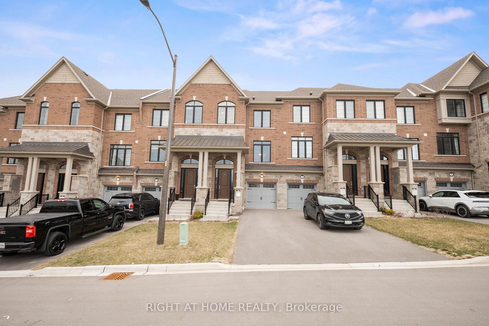 Photo 1 of 50 Elkington Crescent, Whitby, Rural Whitby — HOMEH