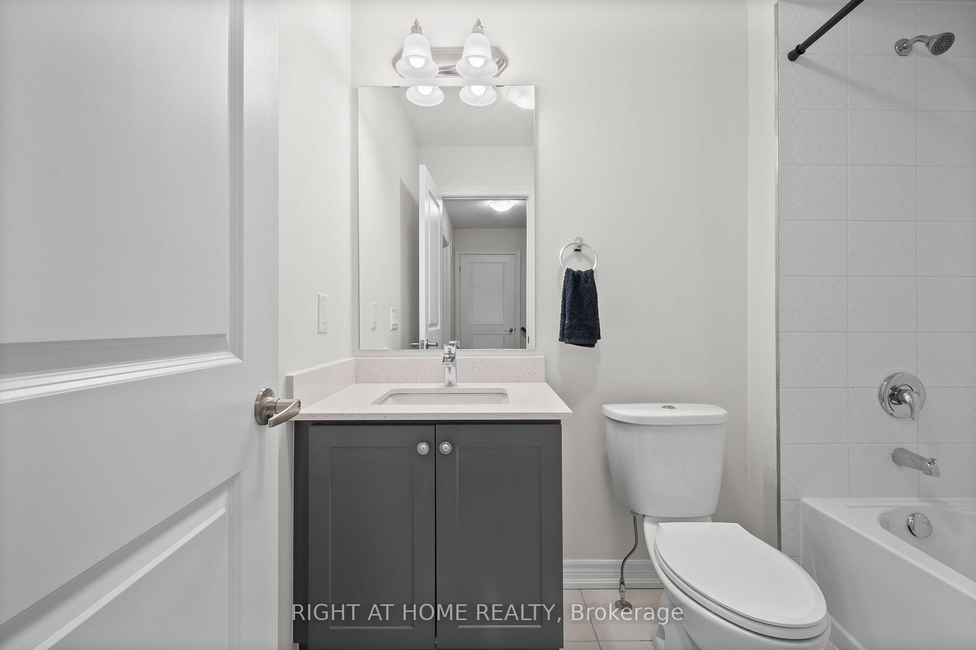 Photo 16 of 50 Elkington Crescent, Whitby, Rural Whitby — HOMEH