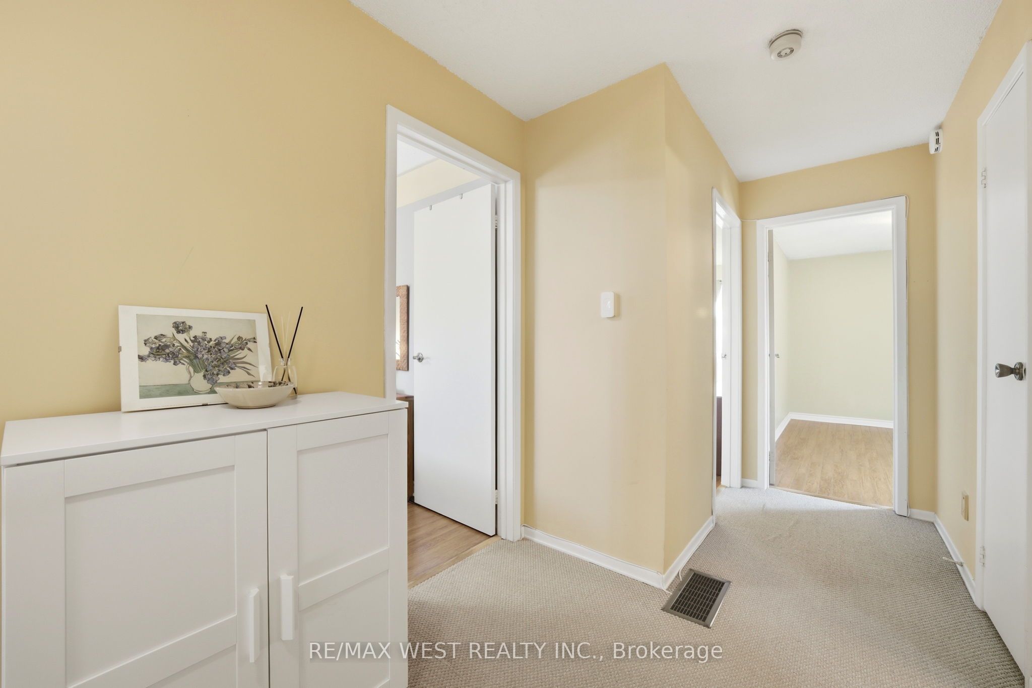 Photo 22 of 68 Buckland Way, Brampton, Madoc — HOMEH